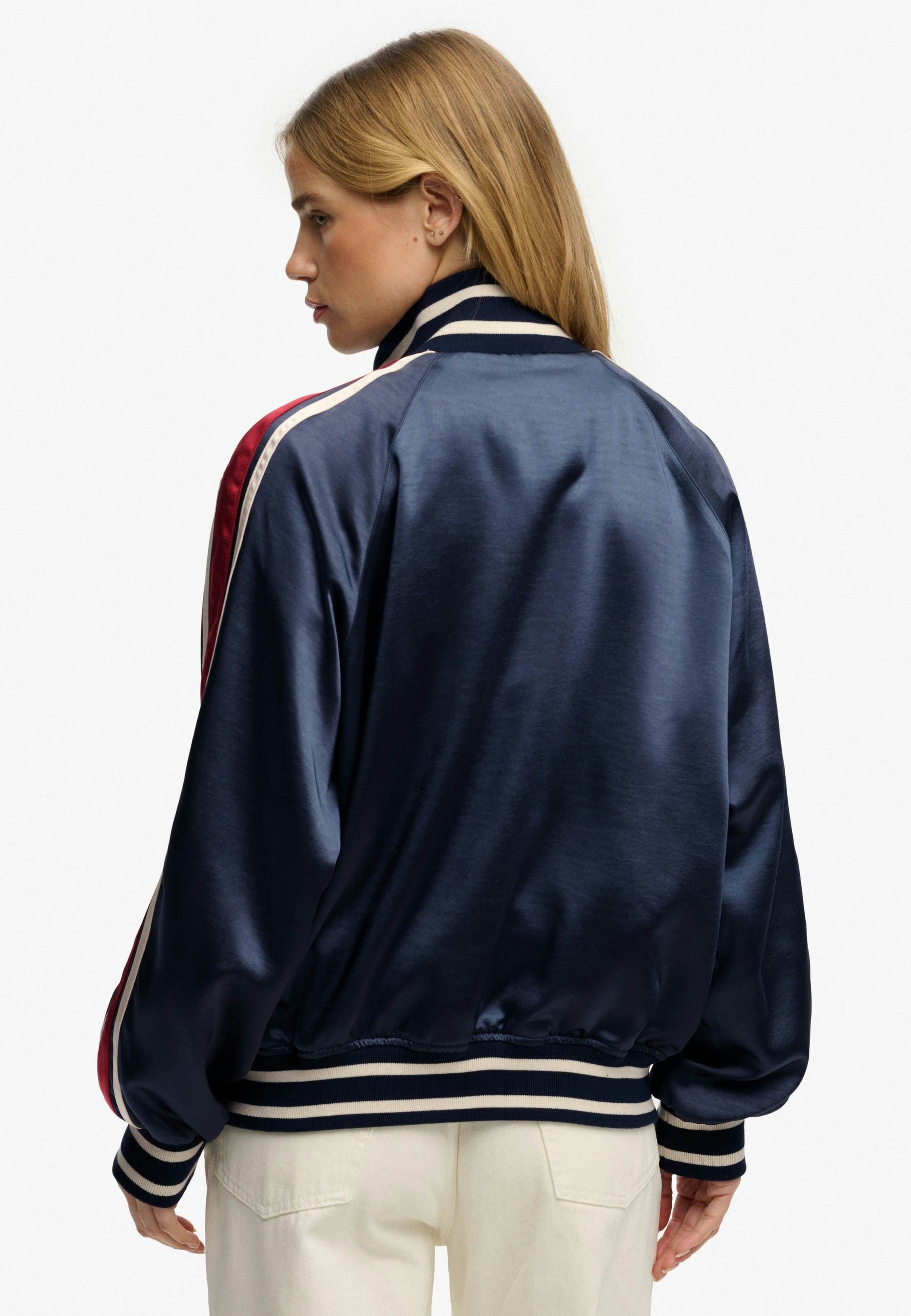 Superdry Blouson »SUIKA TRACK JACKET« fibre synthétique, oversize