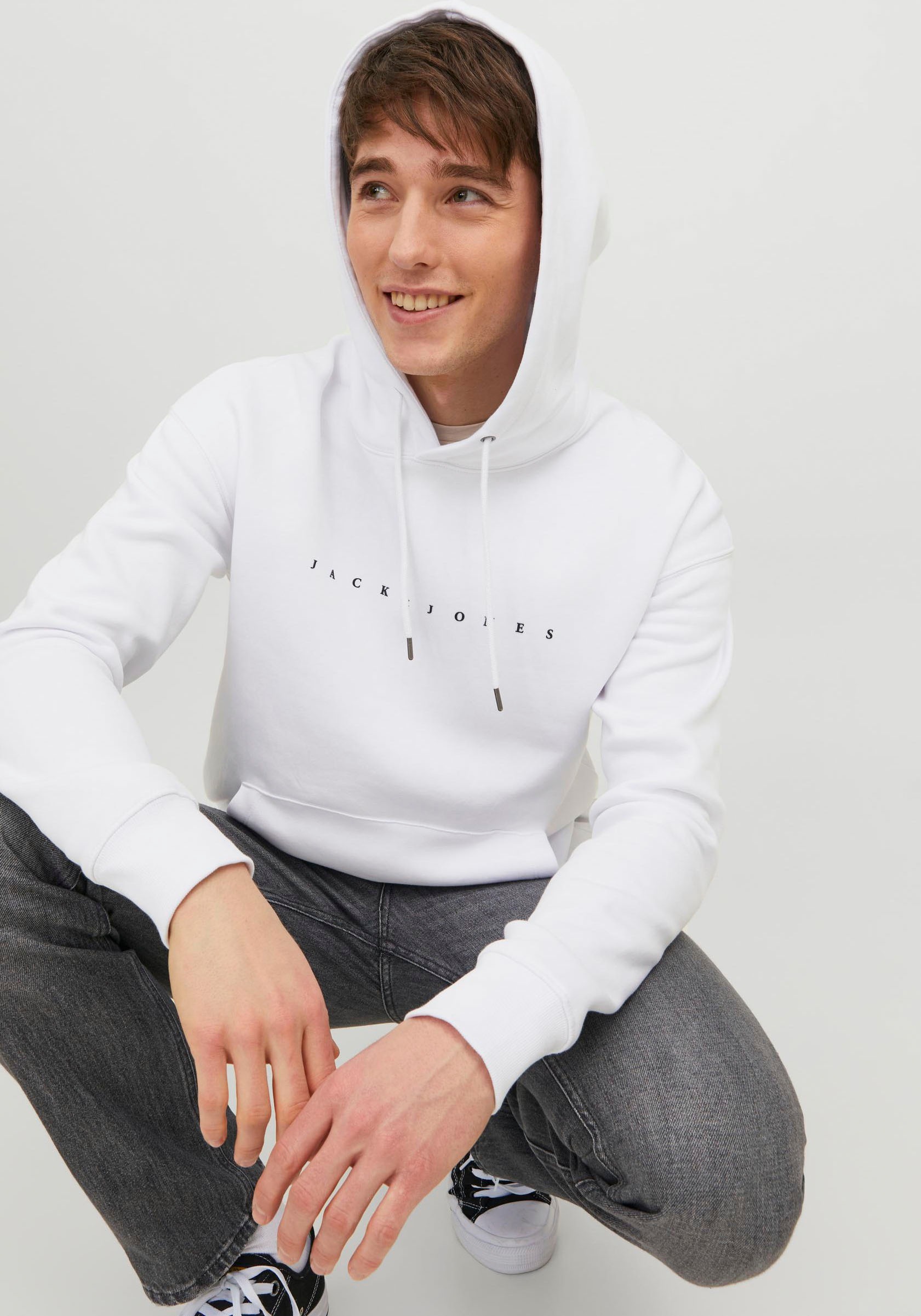 Jack & Jones Kapuzensweatshirt »JJESTAR mit 3D-Print und Kapuze für vielseitige Anlässe«, bedruckt, relaxed fit, Kapuze, Rundhals, Sweatware