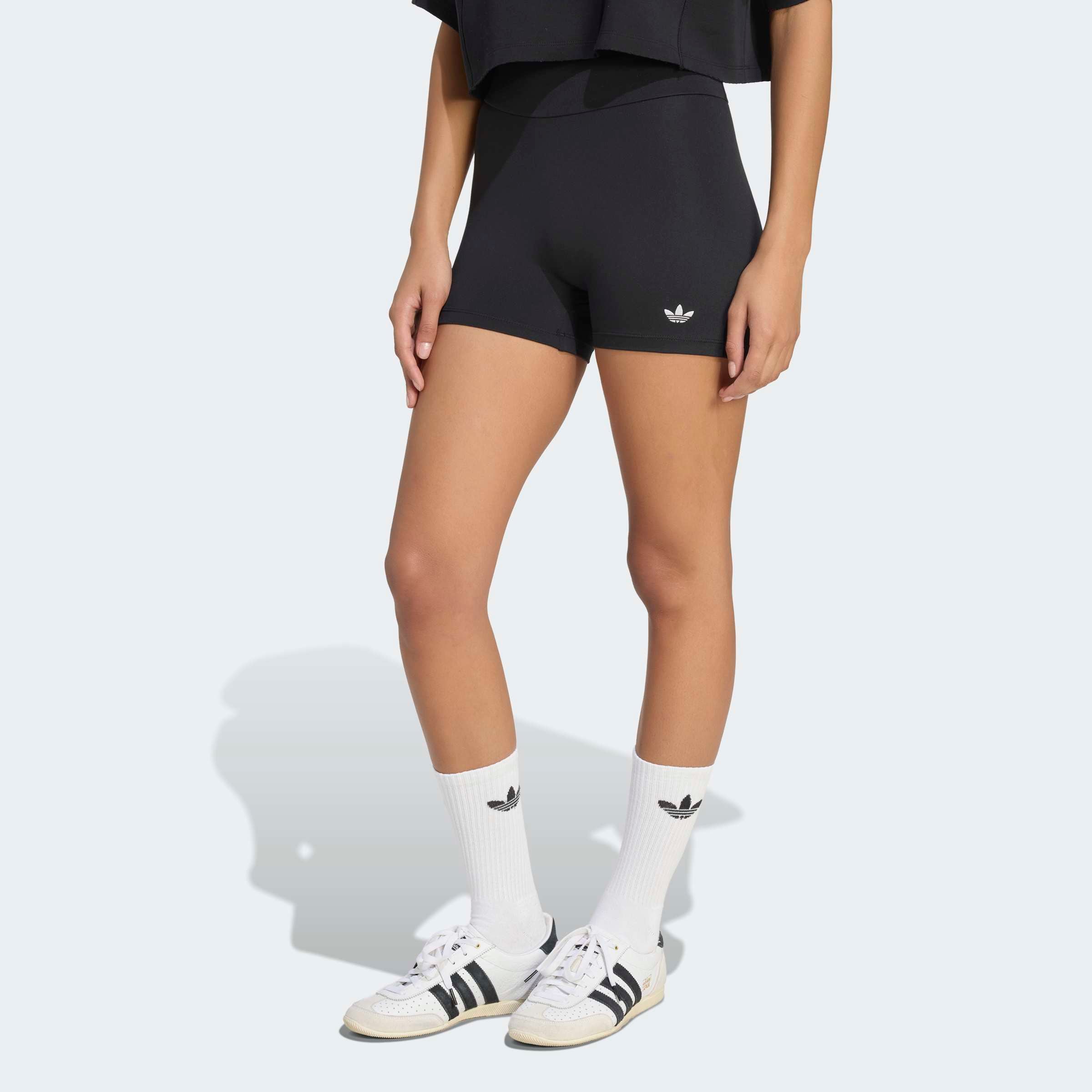 Image of adidas Originals Shorts "ESSENTIALS, POLYESTER" sportlicher Stil, ohne Verschluss, aus Polyester, enger Schnitt