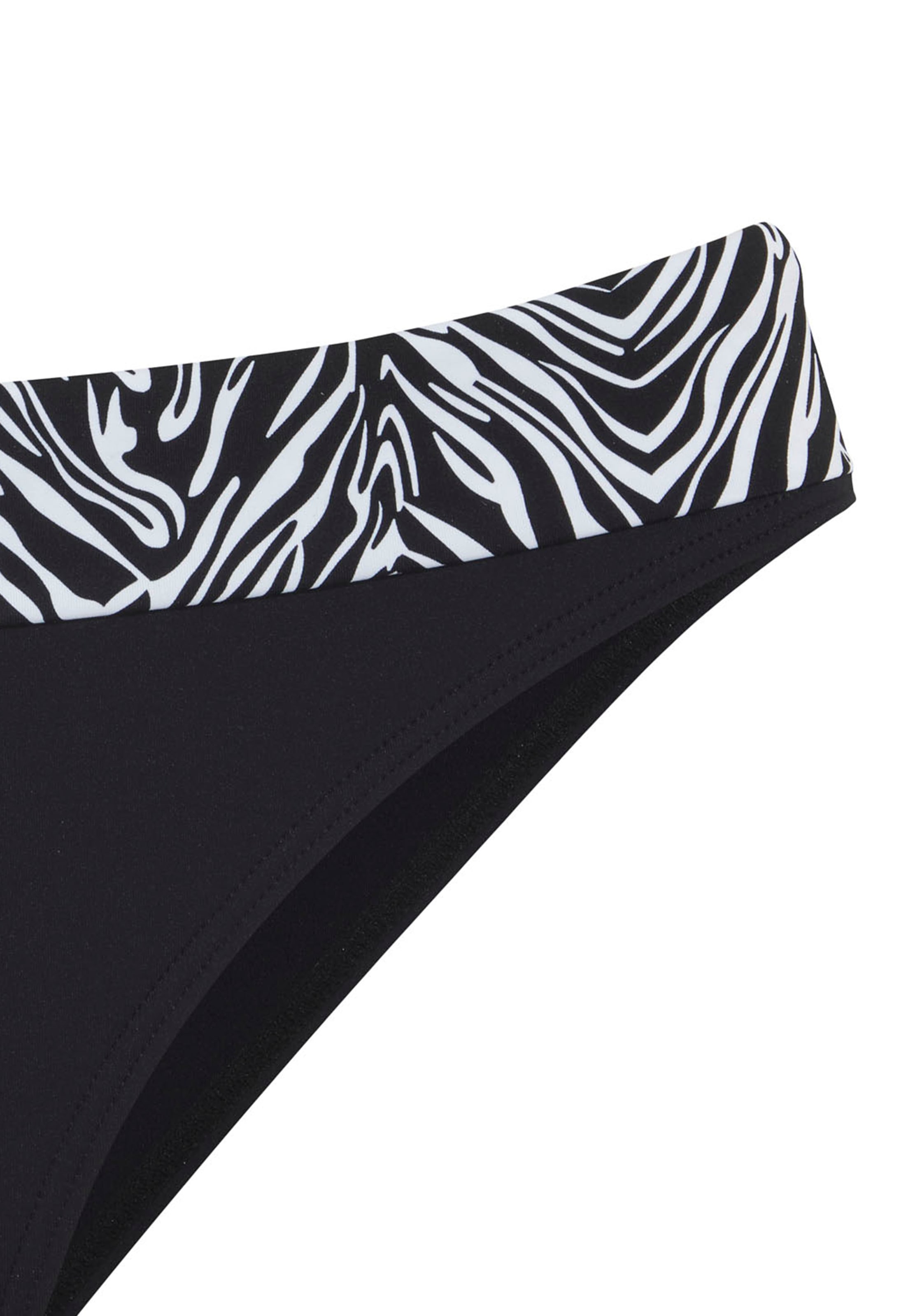 s.Oliver Bikini-Hose »Kanto«, mit Umschlagbund im Animal-Design