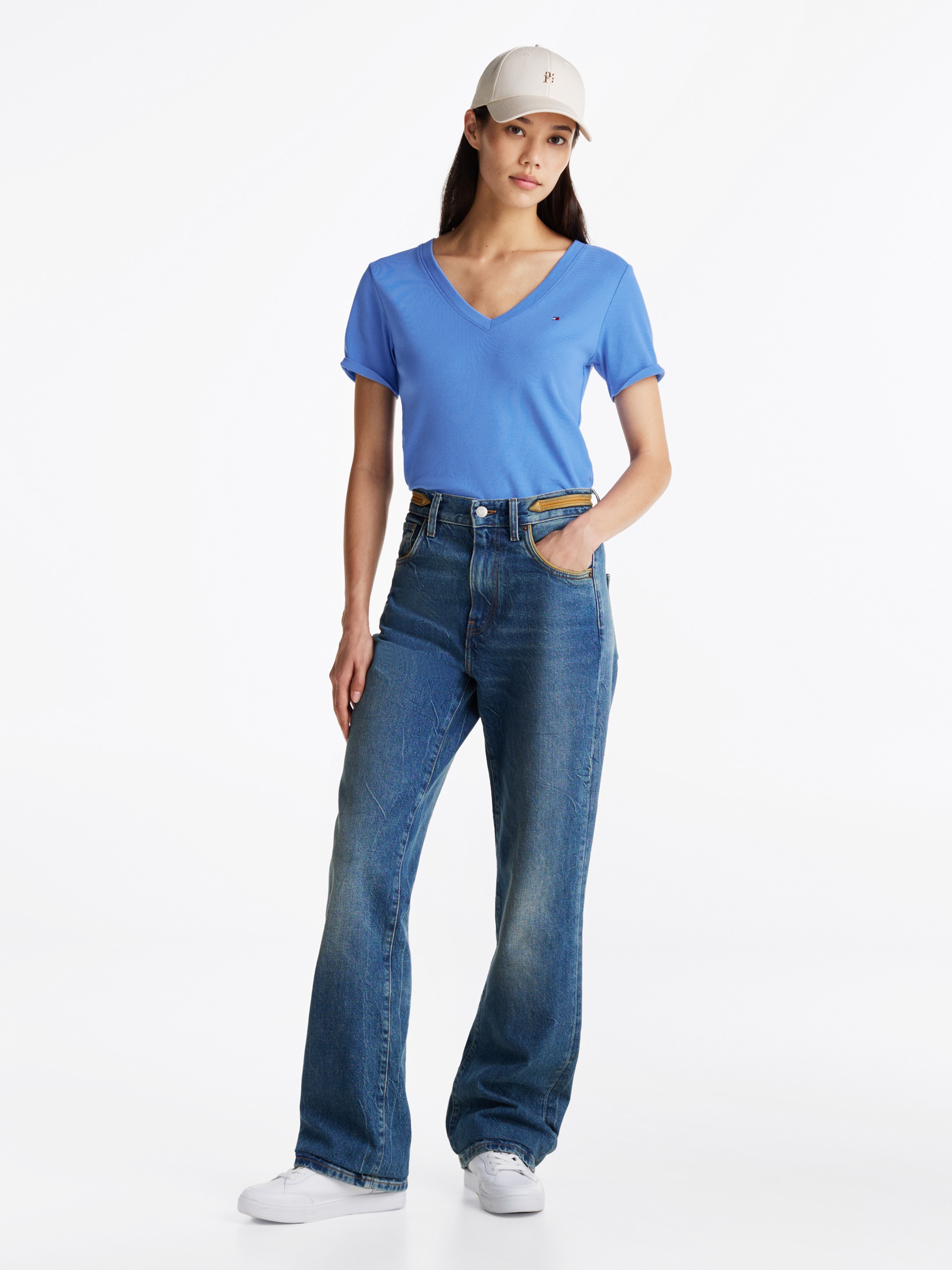 Tommy Hilfiger T-Shirt »CODY, Slim Fit«, mit V-Ausschnitt