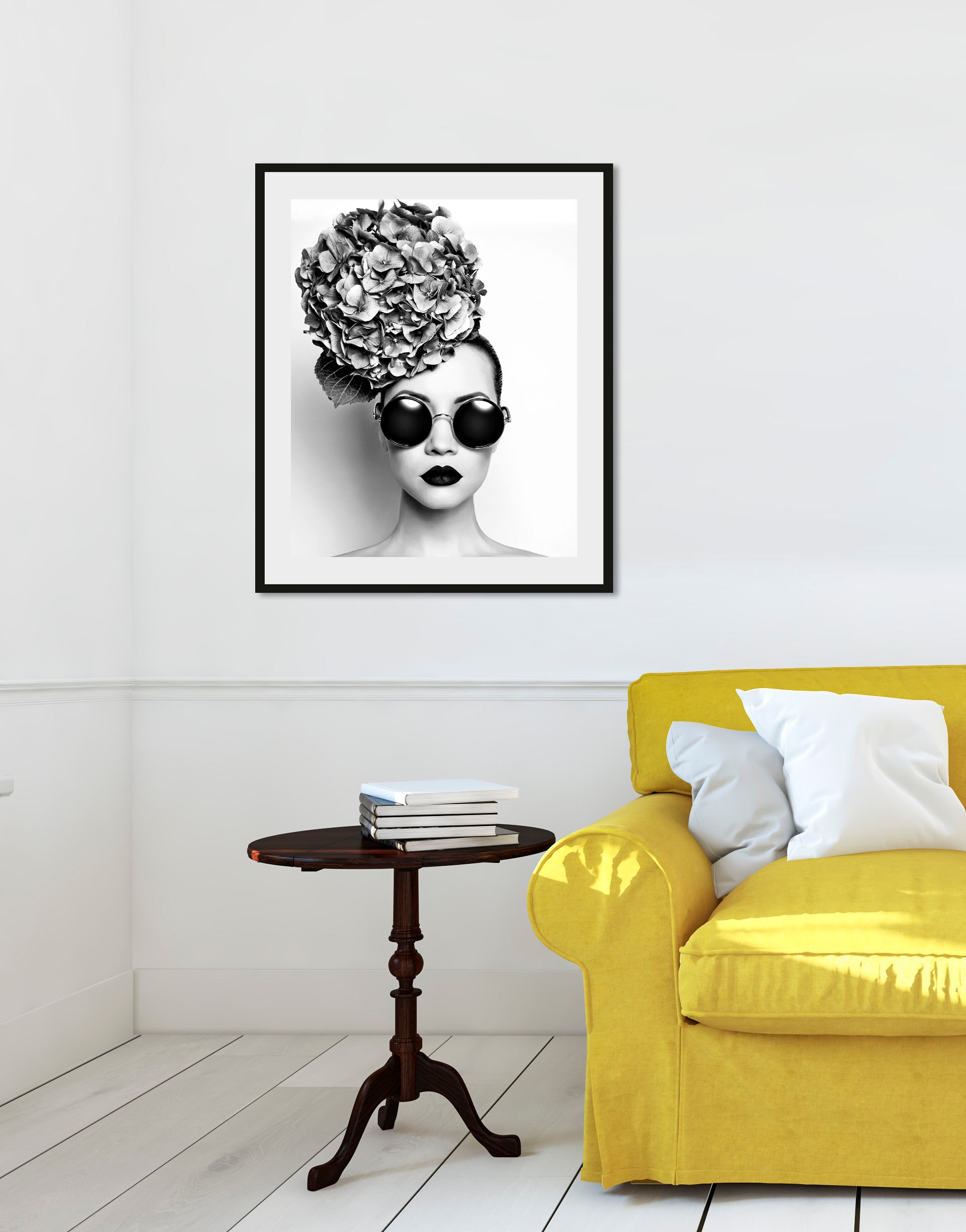 Image of queence Bild "Chantal" Bilder von Frauen Blumen Frau Schwarz-Weiss 1 Stk. tlg. HD Premium Poster-Druck inkl. Holzrahmen