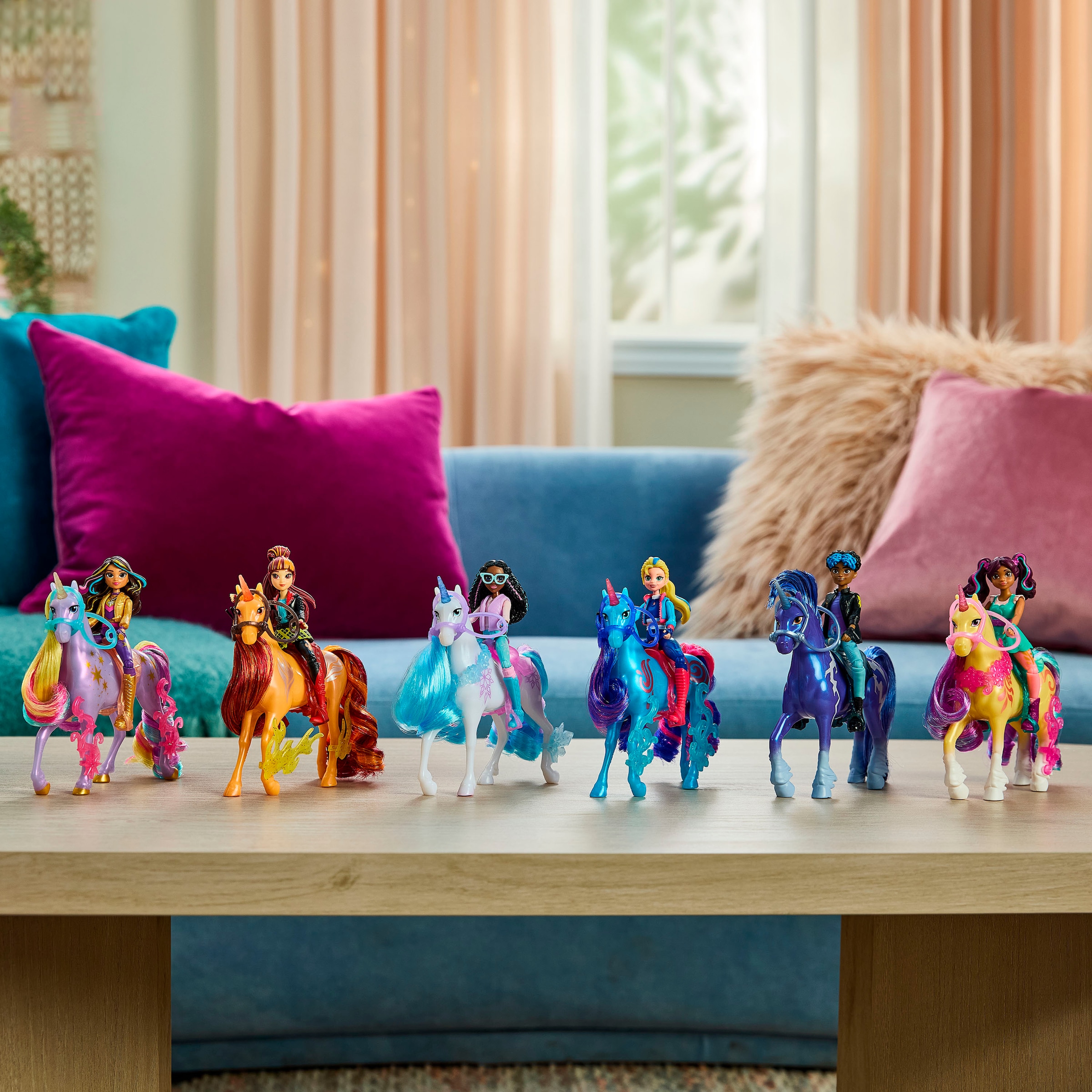 Spin Master Anziehpuppe »Unicorn Academy - Isabel & Einhorn River« mit echter Mähne