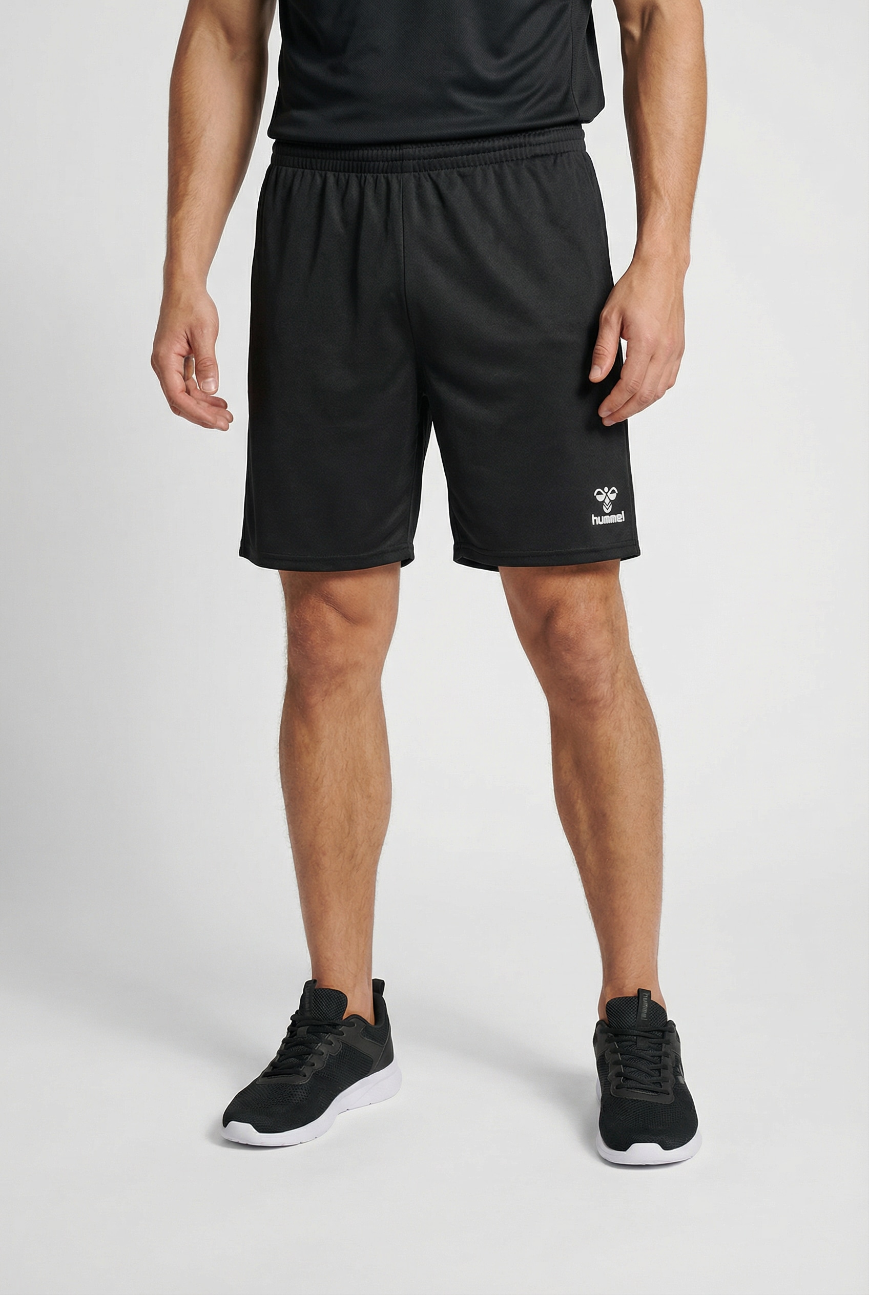 Image of hummel Shorts schnell trocknend