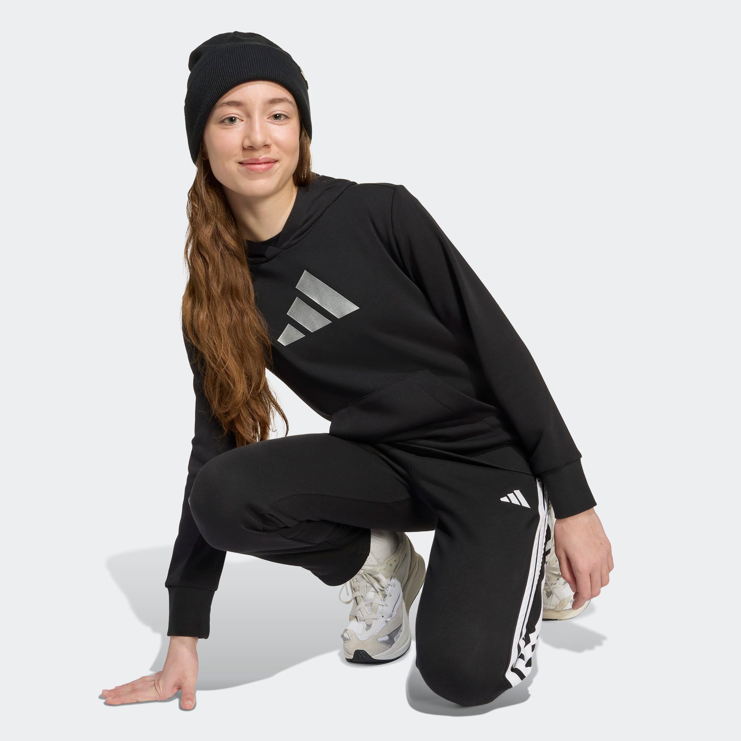 adidas Sportswear Sweat à capuche »KIDS GRAFIK HOODIE«, pour enfants, avec capuche, longueur normale
