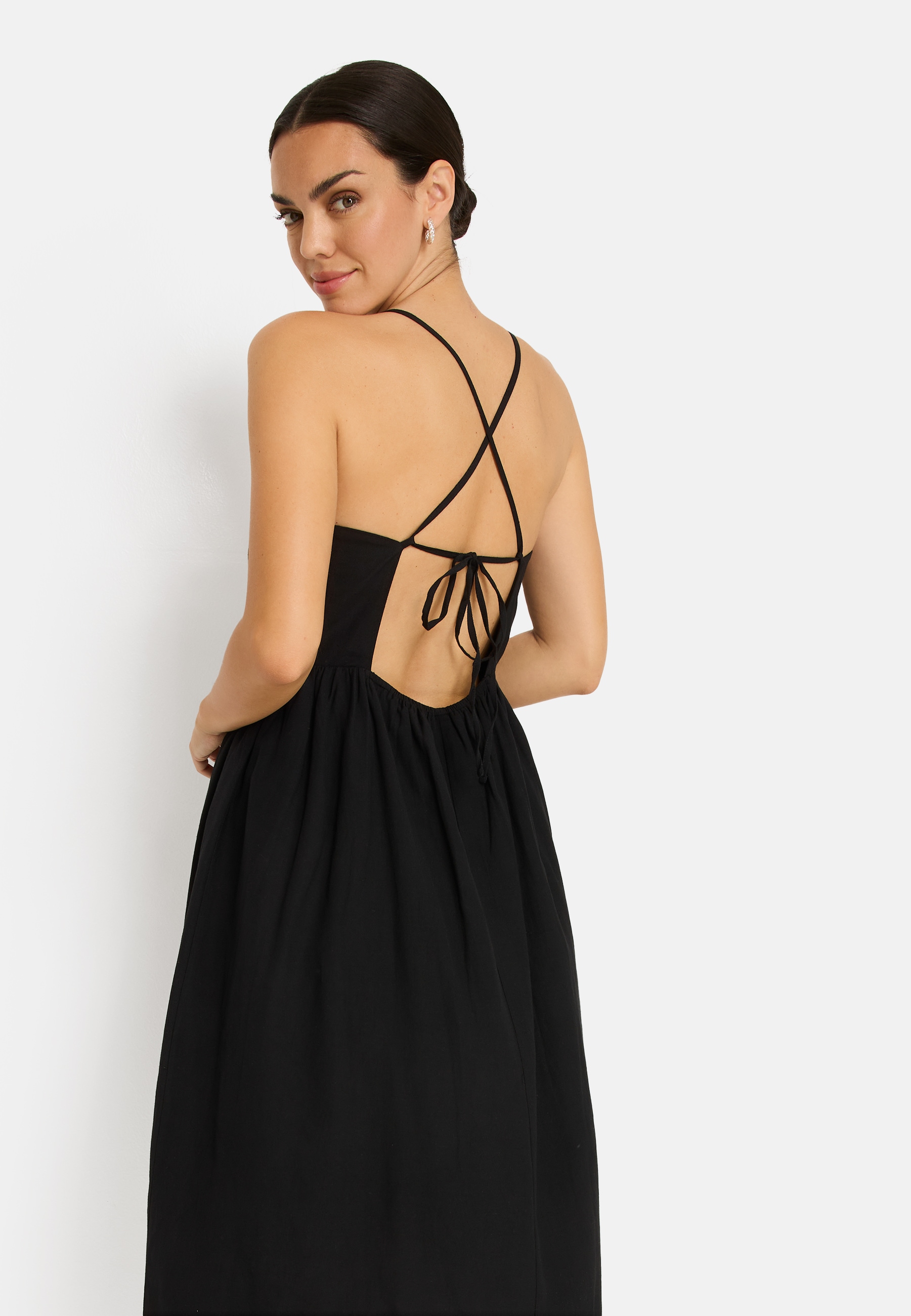LSCN by LASCANA Robe midi Sans poches Robe d'été avec décolleté dos profond