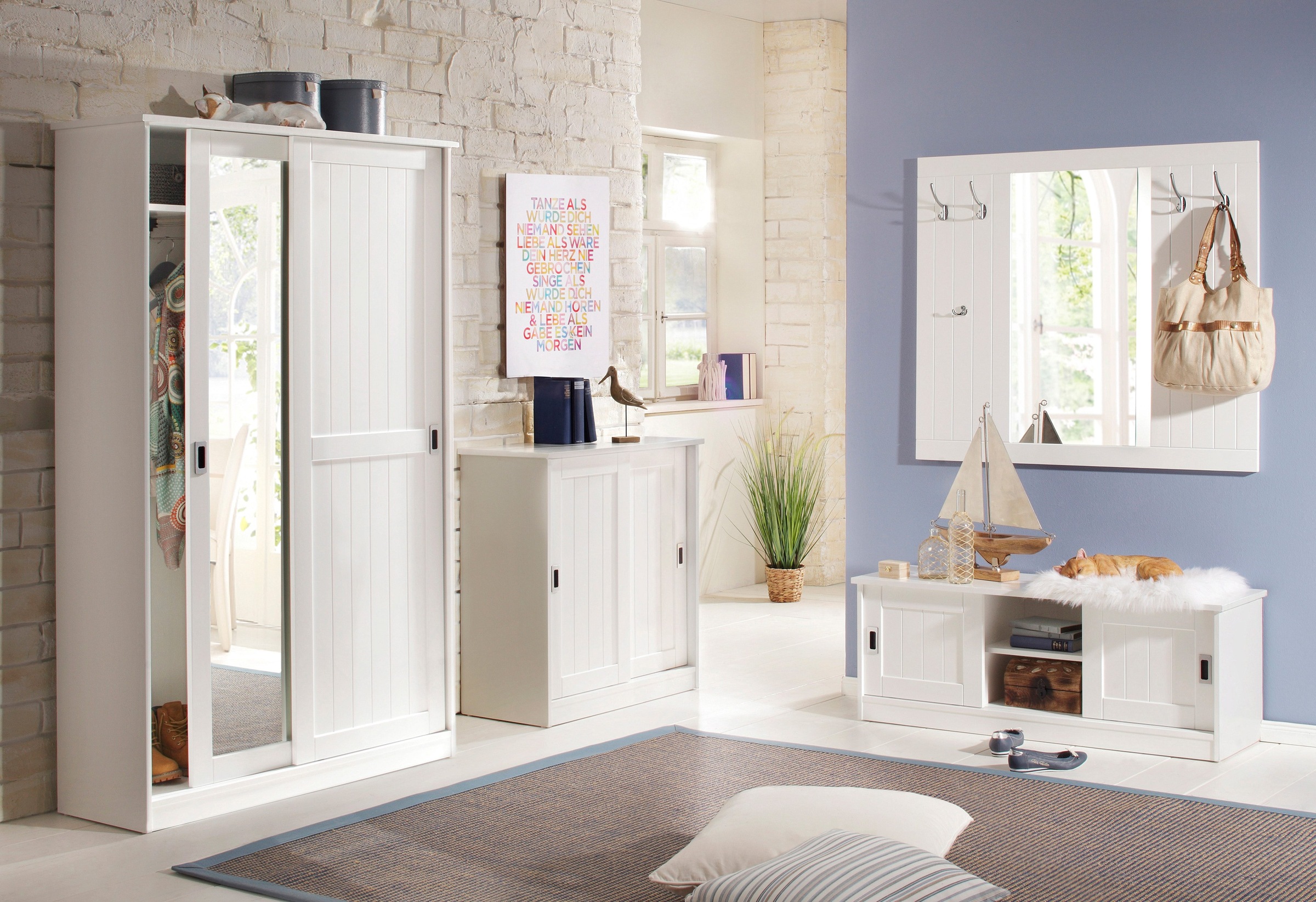 Home affaire Garderobenschrank "Nekso" mit Spiegel, Breite 114 cm, aus MDF oder Massivholz, FSC