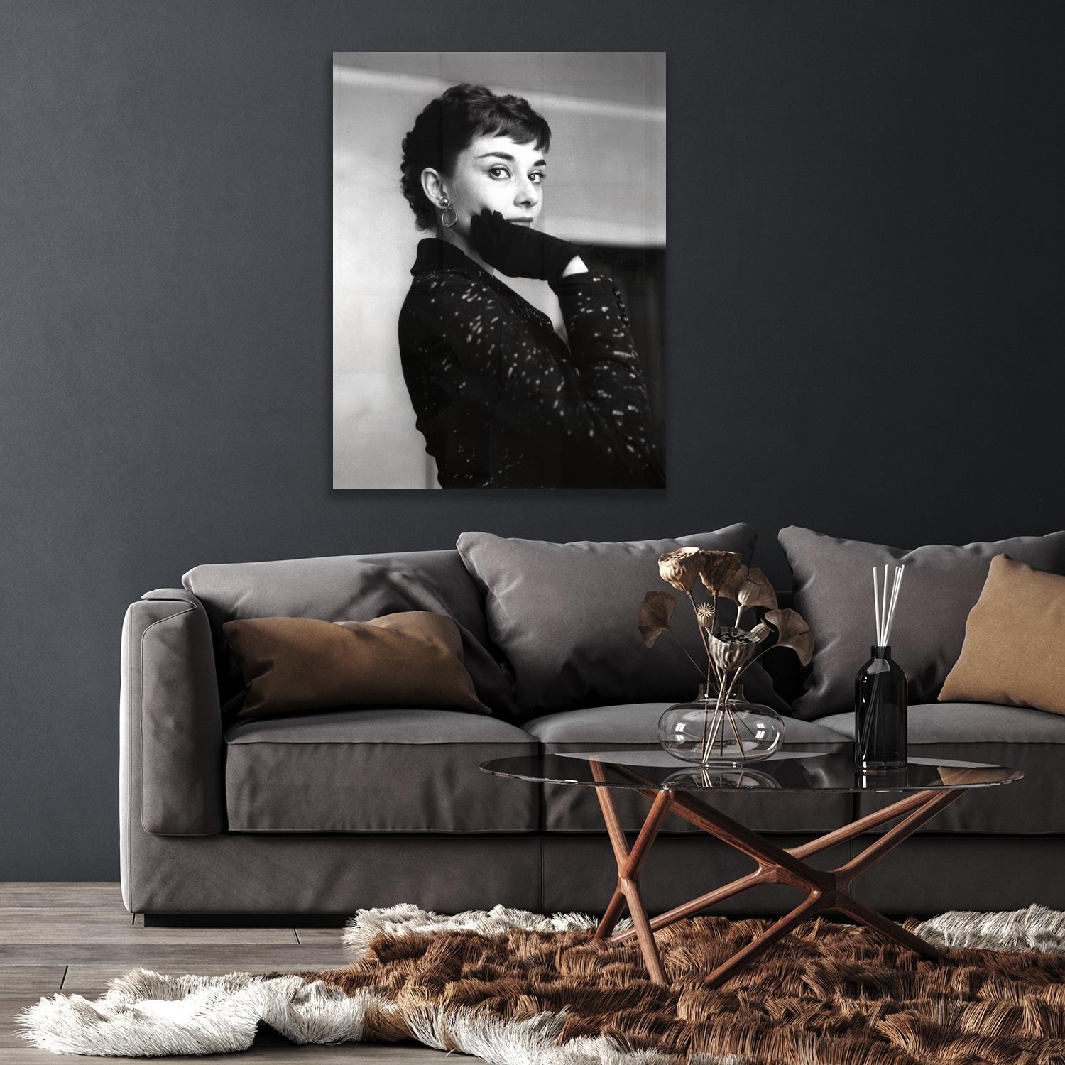 Image of queence Acrylglasbild "The Glove" Frau Portrait Schwarz-Weiss Stars Fine Art-Print in Galeriequalität
