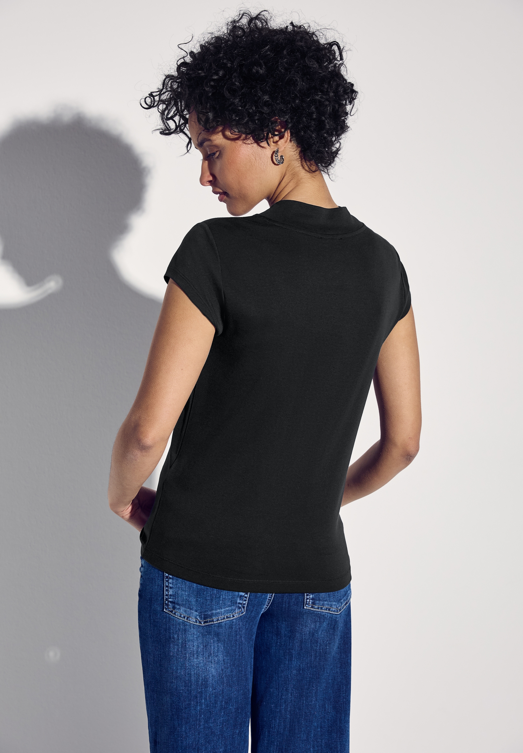 STREET ONE T-Shirt, mit dezentem Cut-Out
