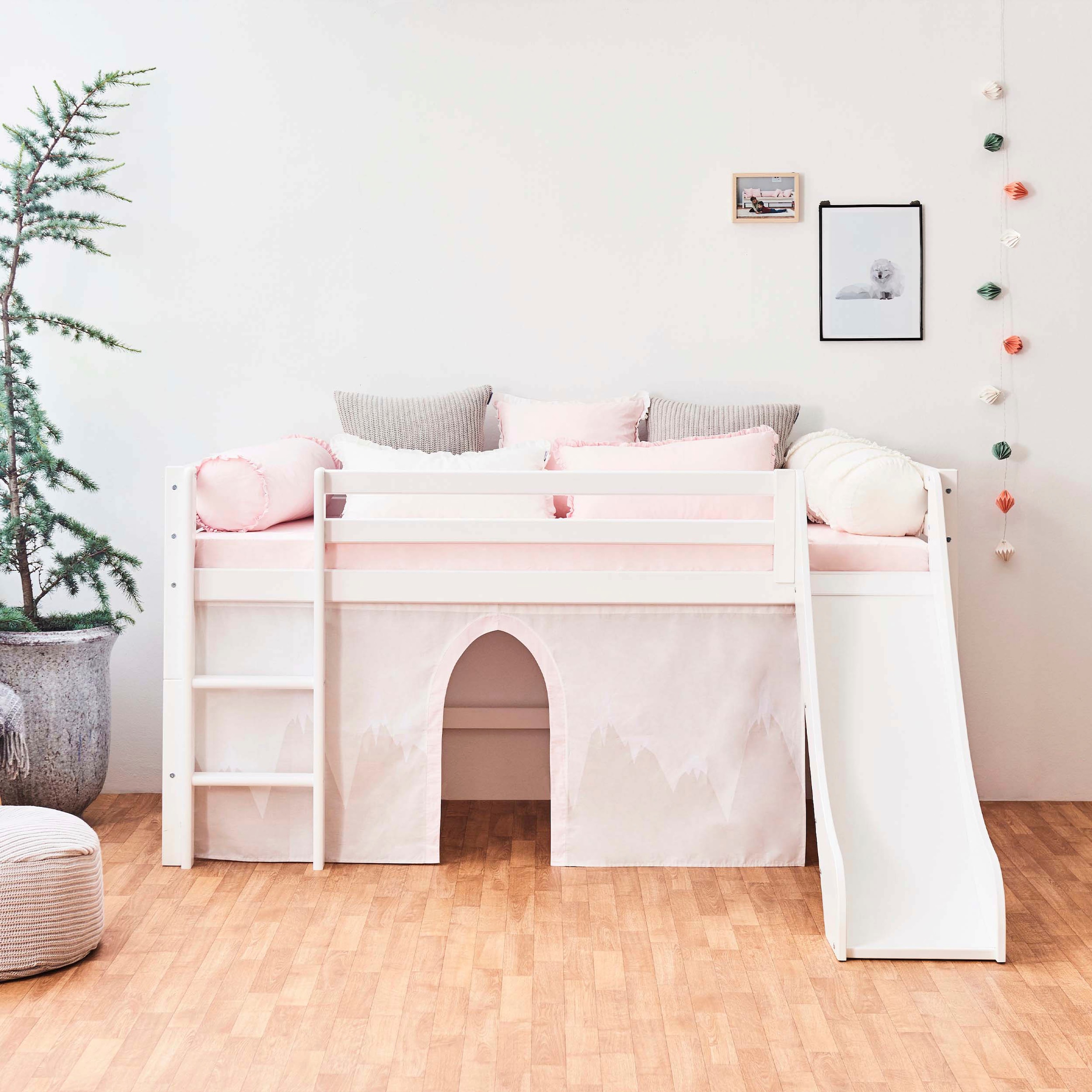 Hoppekids Hochbett »«Winter Wonderland»«, (Set, 4 St.), 90x200 mit Rutsche, Vorhang & Matratze