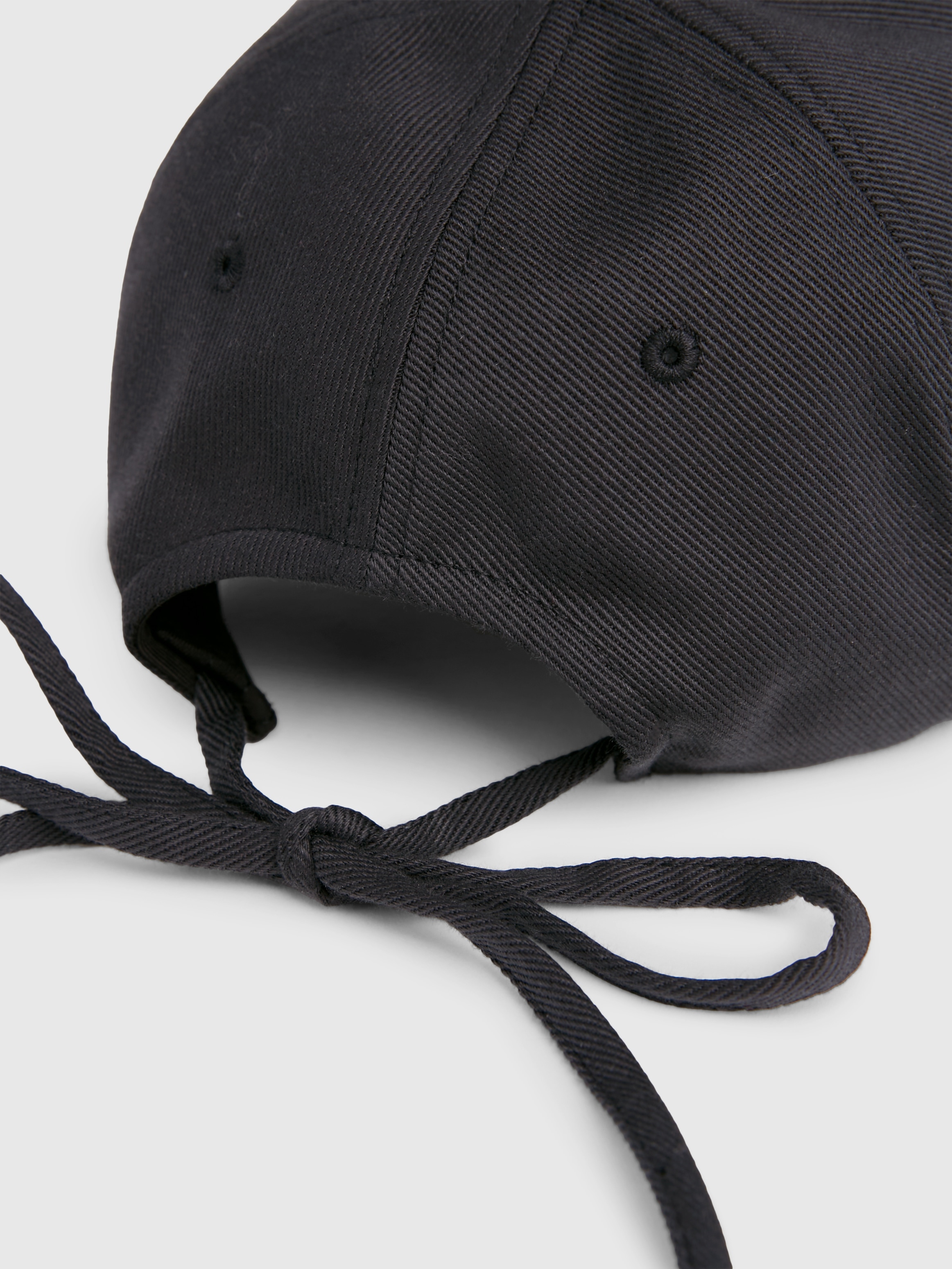 Calvin Klein Baseball Cap »METAL LETTERING CANVAS CAP«