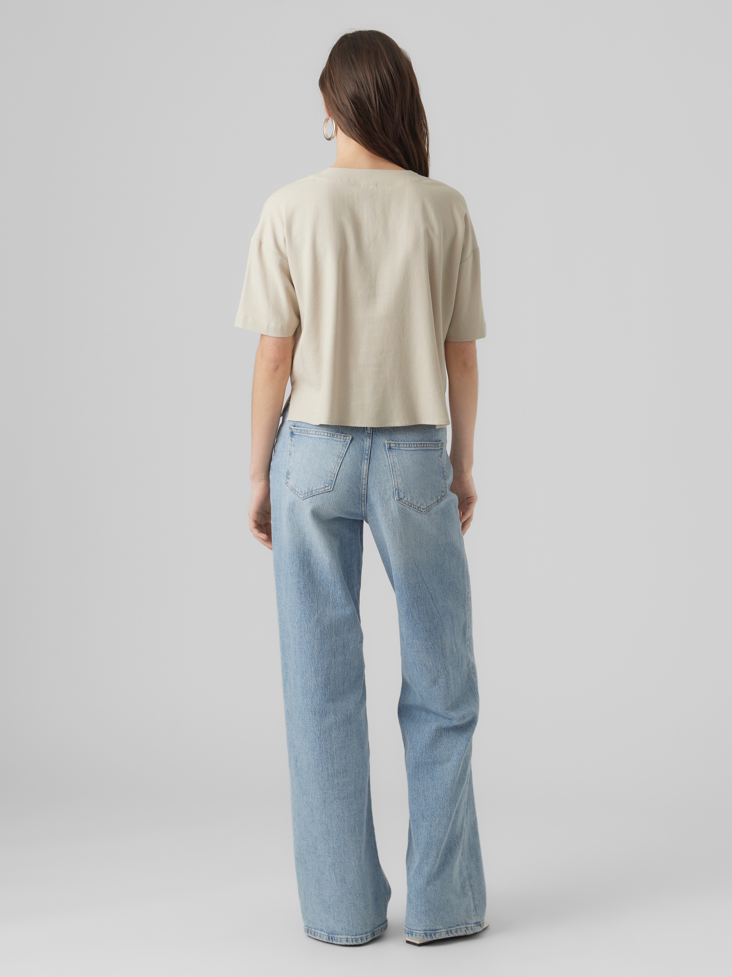 Vero Moda Kurzarmshirt »VMJESMILO 2/4 SHIRT WVN GA NOOS« mit V-Ausschnitt