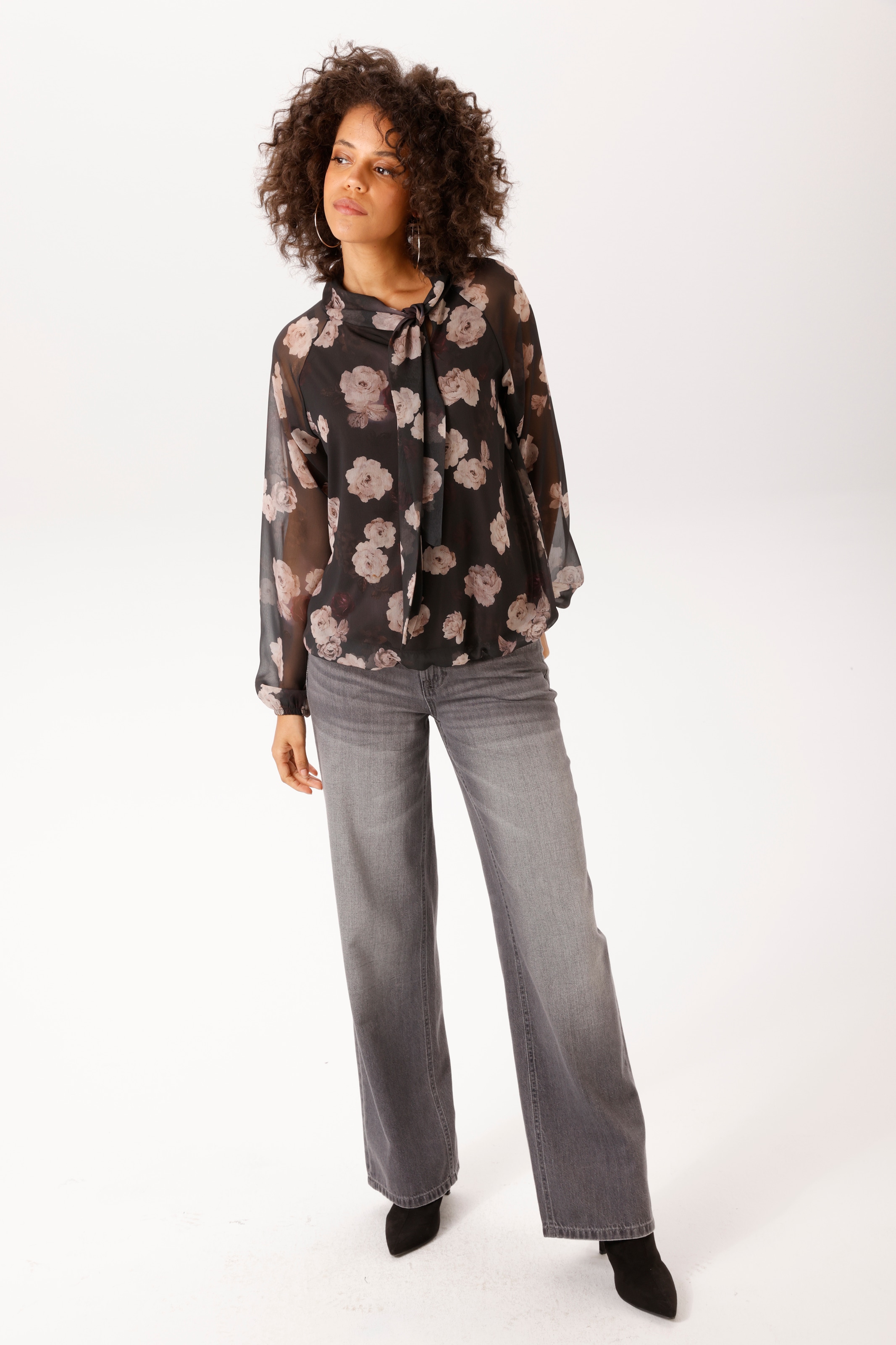 Aniston CASUAL Blouse à enfiler avec fils brillants dans un imprimé romantique de roses - NOUVELLE COLLECTION
