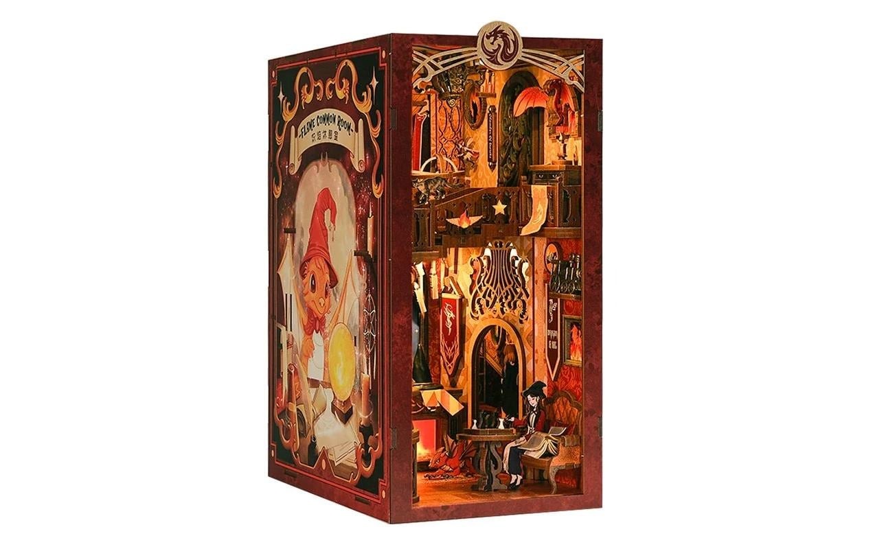 Image of Spielbausteine "Cutebee Flame Common Room"