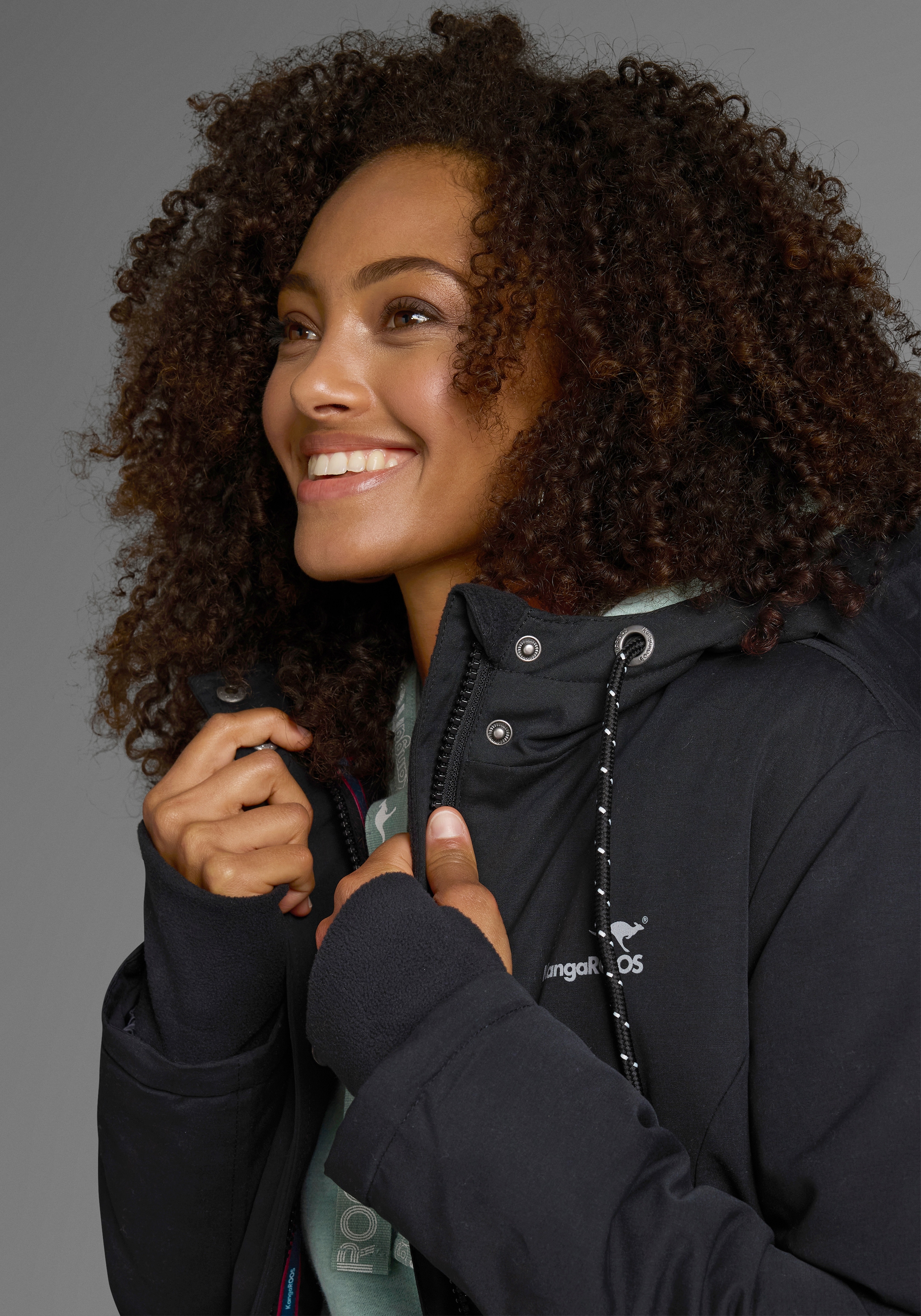KangaROOS Langjacke, mit Kapuze, für den Übergang, aus leichtem Webmaterial, modisch