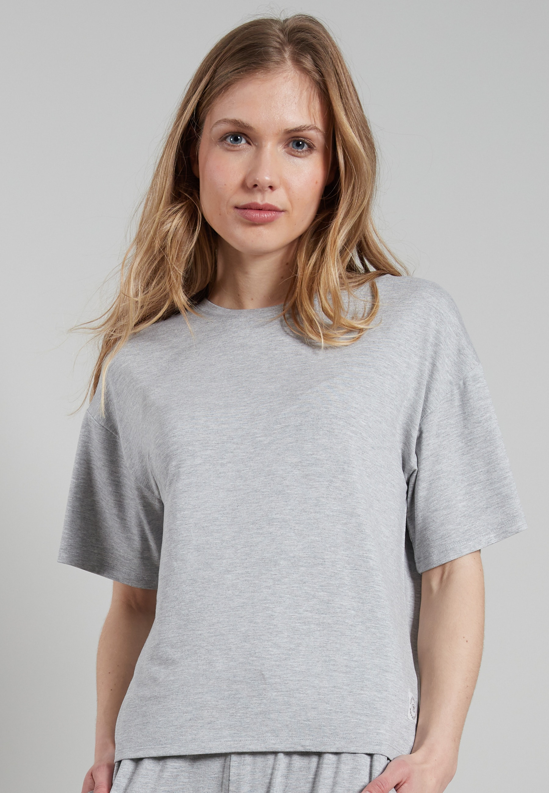 TOM TAILOR Unterziehshirt »Manila«, Kurzarm, Rundhalsausschnitt, Viskosemix, kühlend, locker, basic