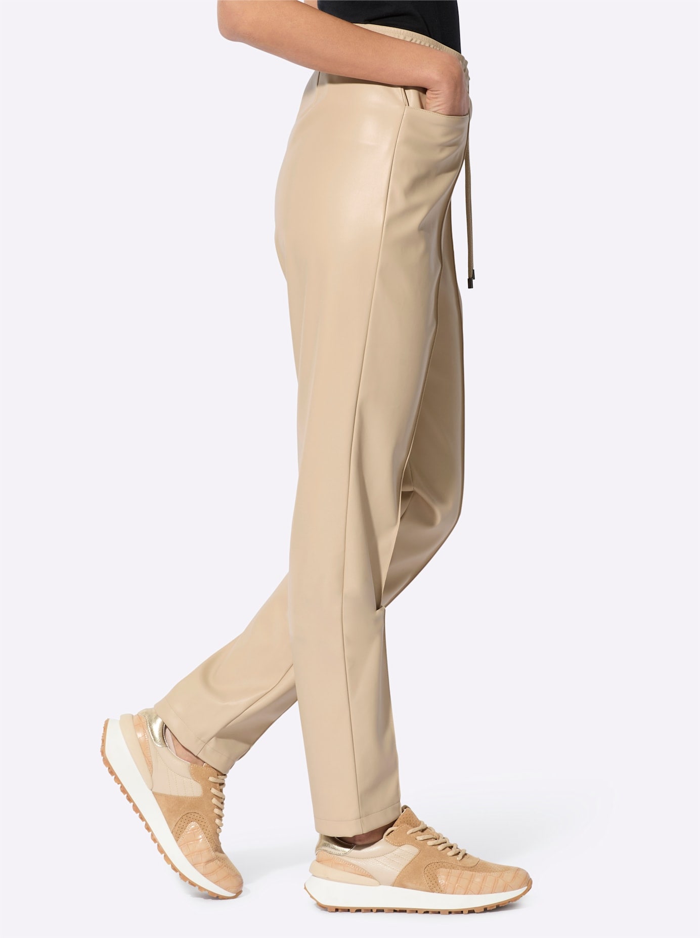 creation L Webhose