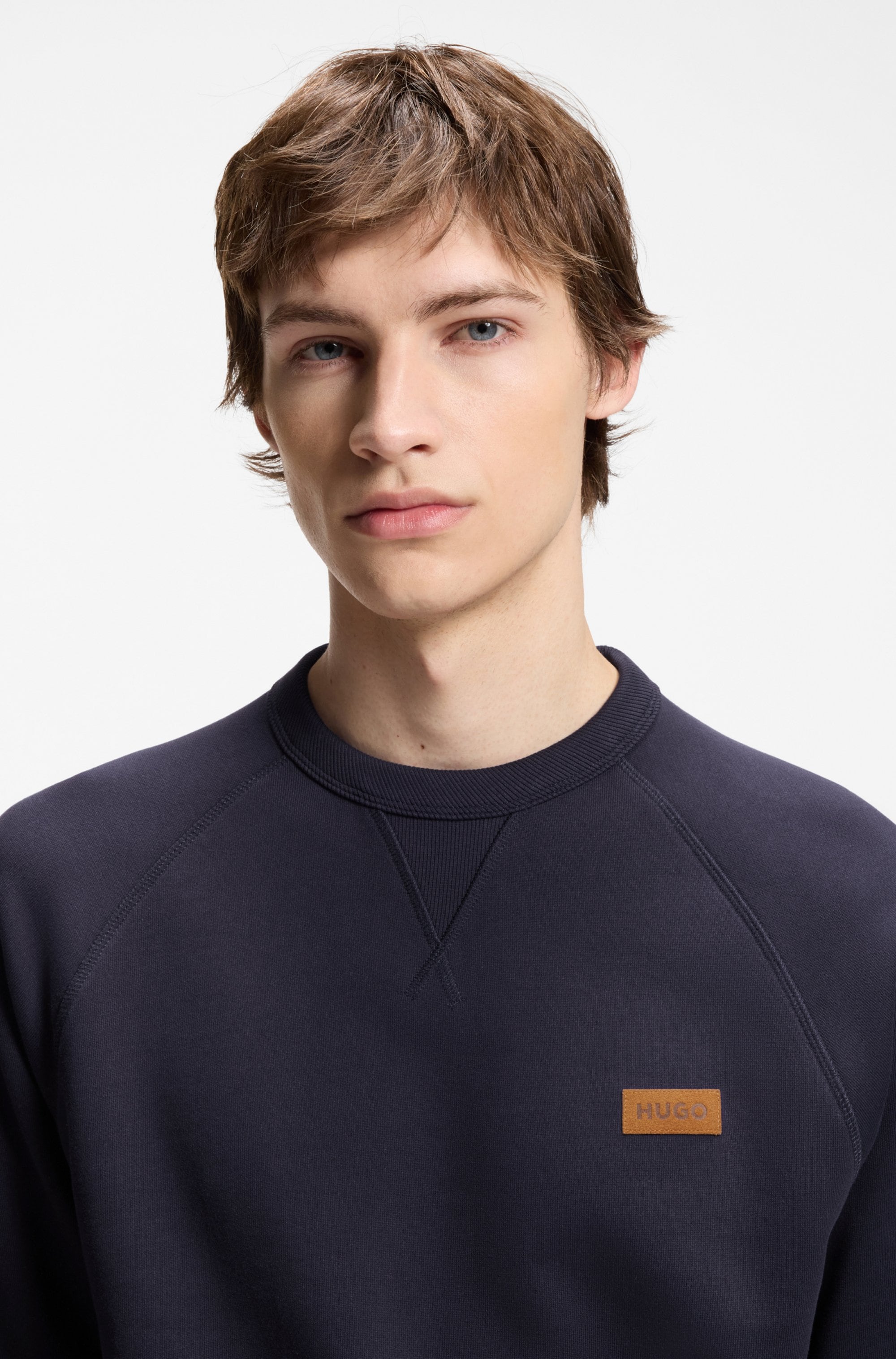 HUGO Sweat-shirt »Nevacrew«, Rundhalsausschnitt, Regular Fit,
