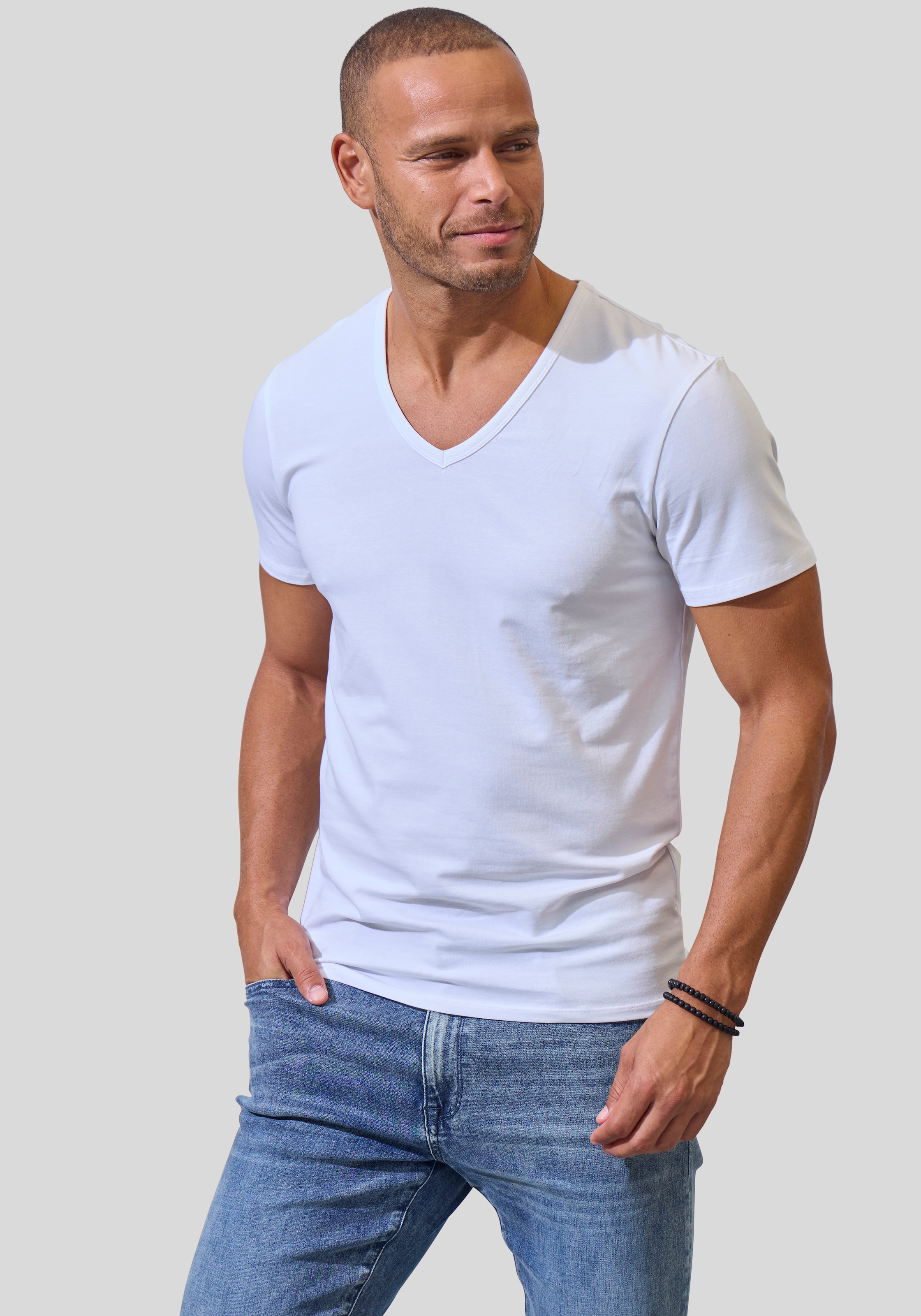 John Devin T-shirt »mit tiefem V-Ausschnitt, V-neck, Unterziehshirt« pack de 3,  en coton élastique de qualité