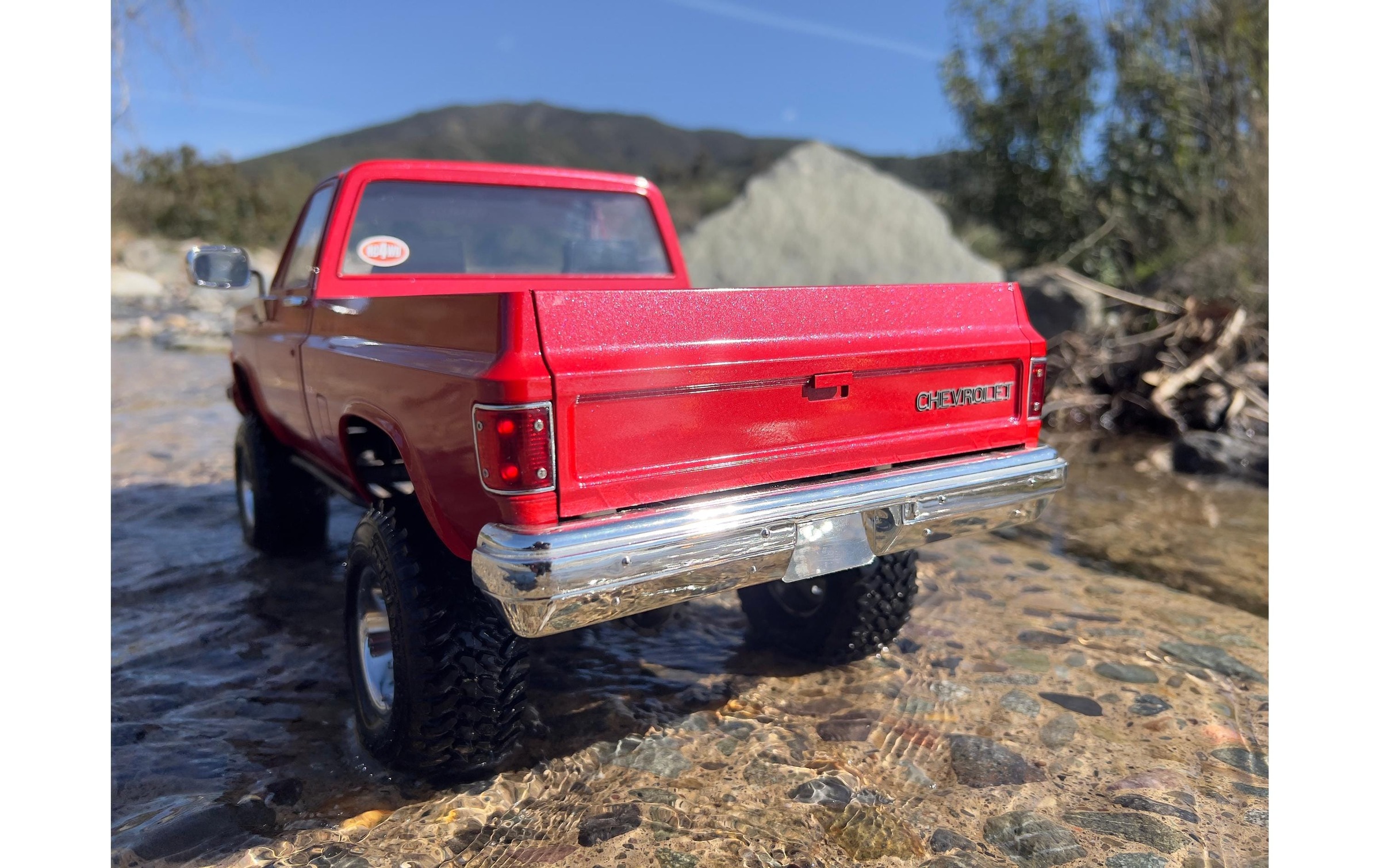 RC-Monstertruck »RC4WD Trail Finder 2 LWB Chevy K10 Rot, RTR,«, Lackiert