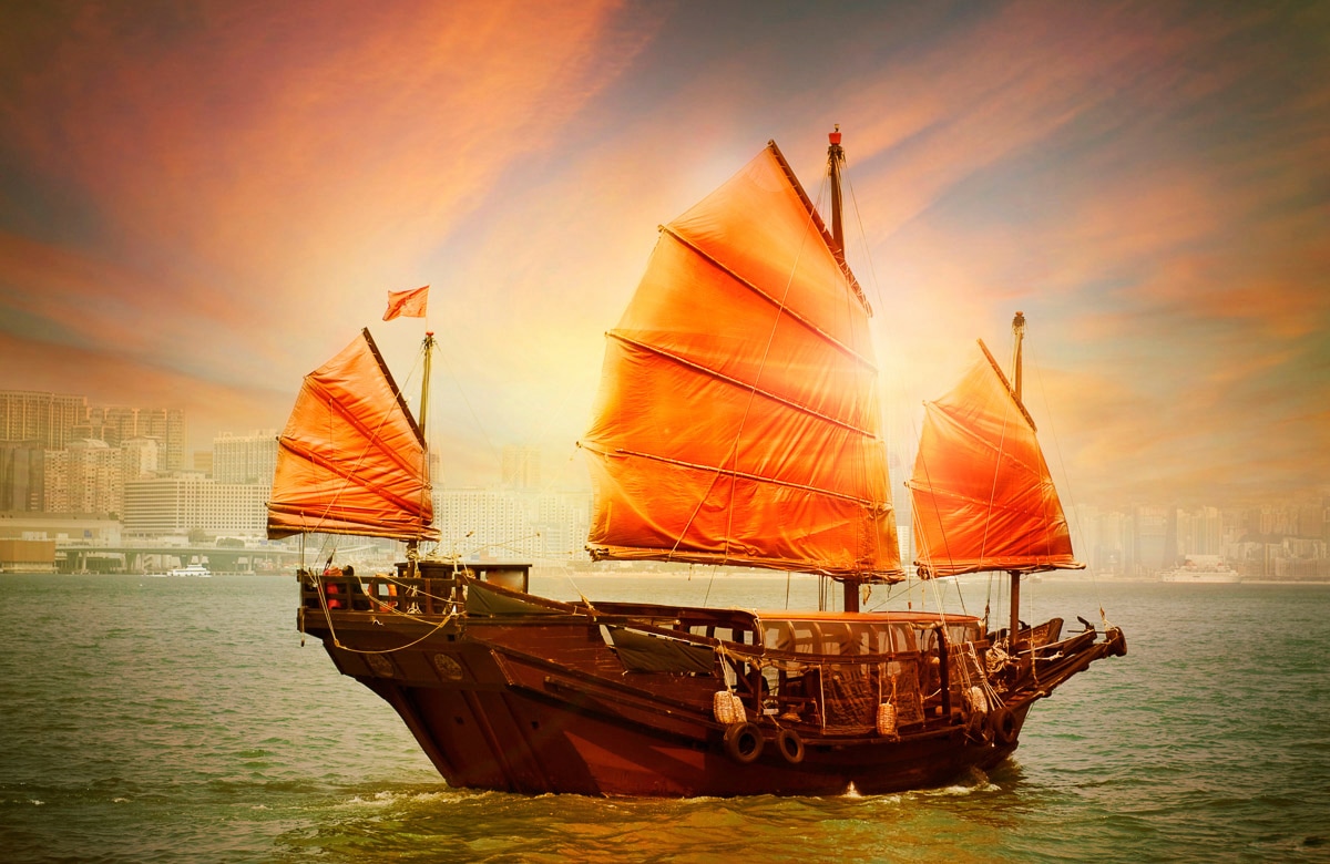 Image of Papermoon Fototapete "DSCHUNKE-SEGEL SCHIFF CHINA MEER KÜSTE SONNE HONG KONG"