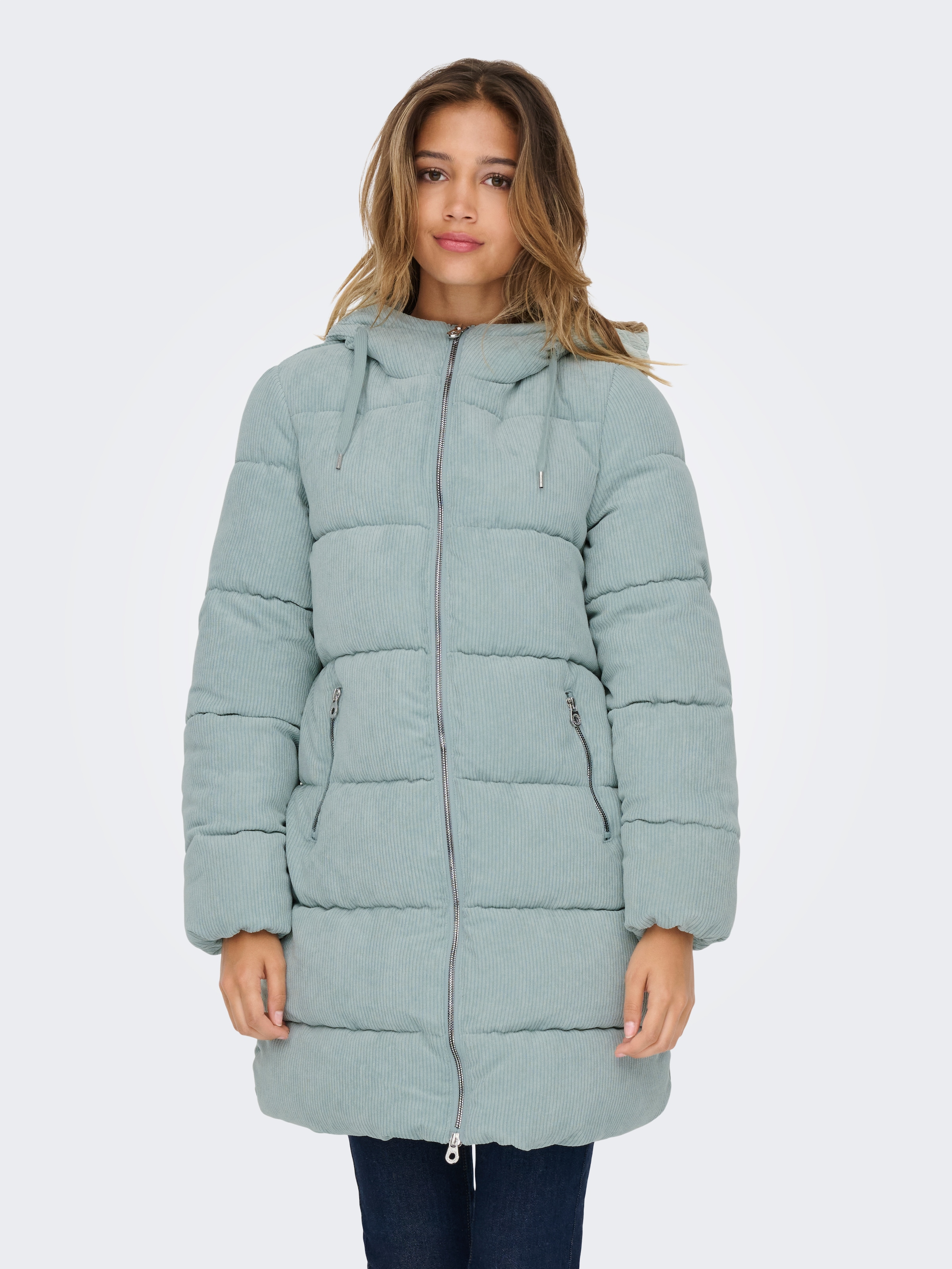 ONLY Steppjacke »ONLDOLLY LONG CORDUROY PUFFER OTW«, mit Kapuze, aus feinem Cordmaterial