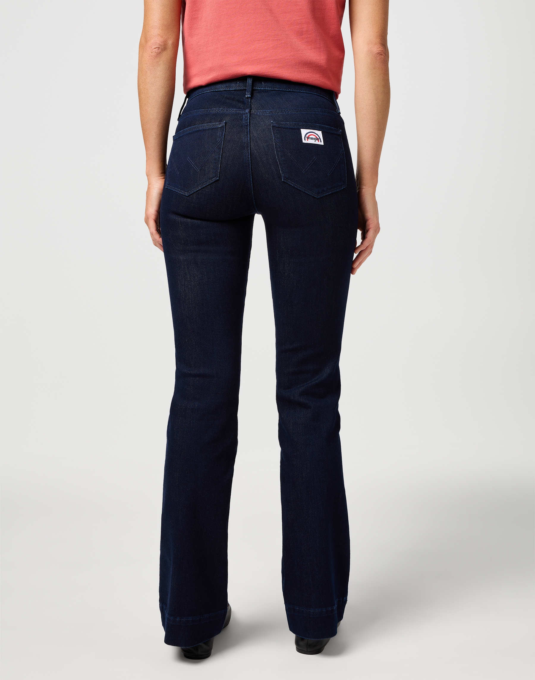 Wrangler Bootcut-Jeans »Flare«, im Retro-Design mit ausgestelltem Bein