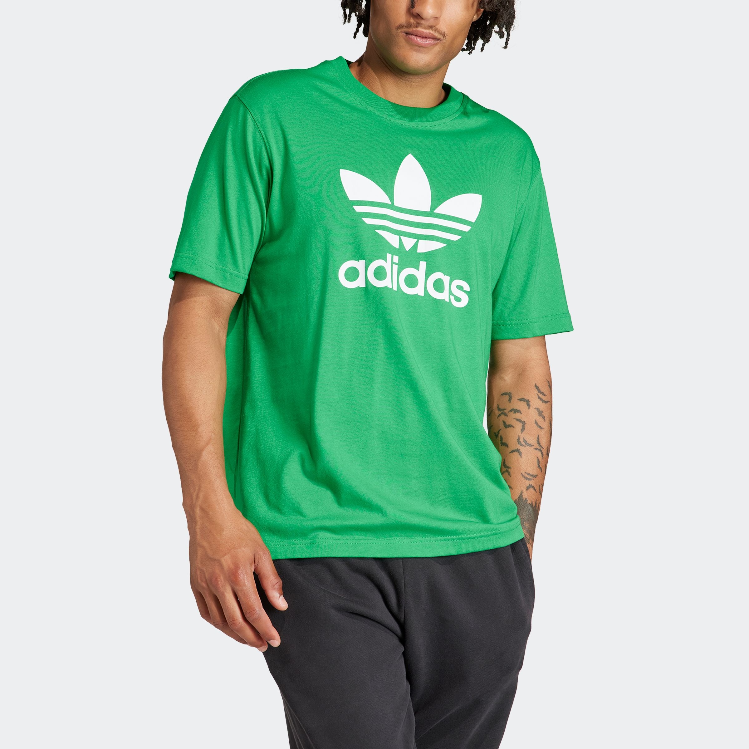 adidas Originals T-Shirt »TREFOIL T-SHIRT«, Basic Shirt mit grossem Trefoil Logoprint