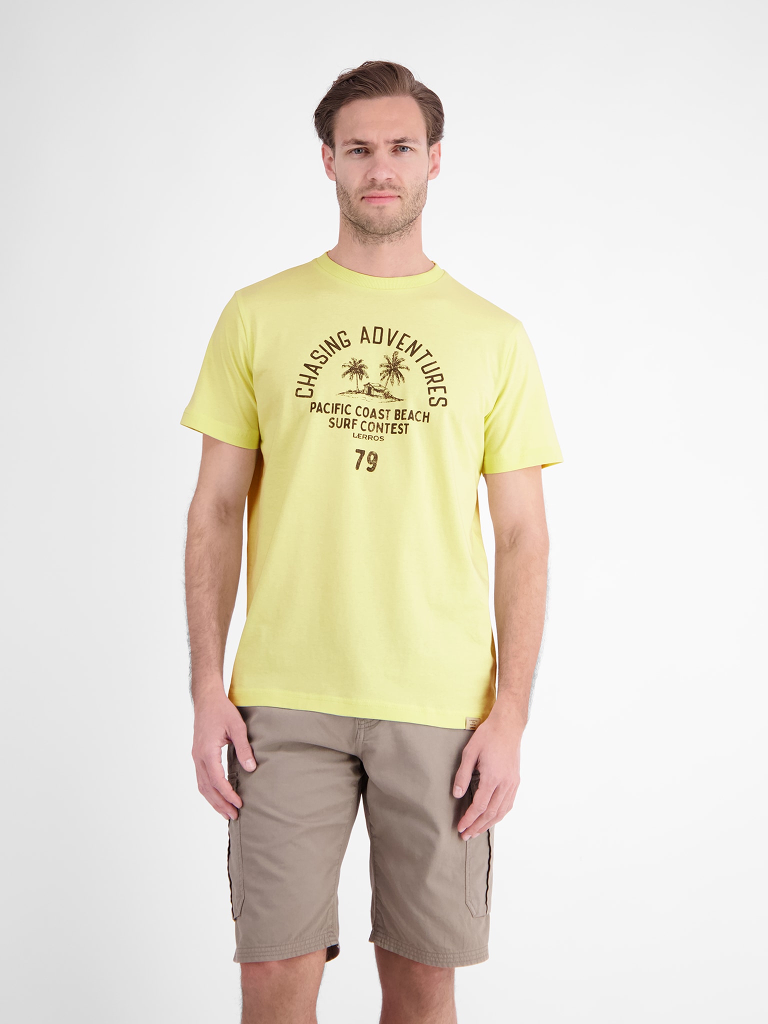 Image of LERROS Print-Shirt regular fit, Kurzarm-Design, mit auffälligem Print