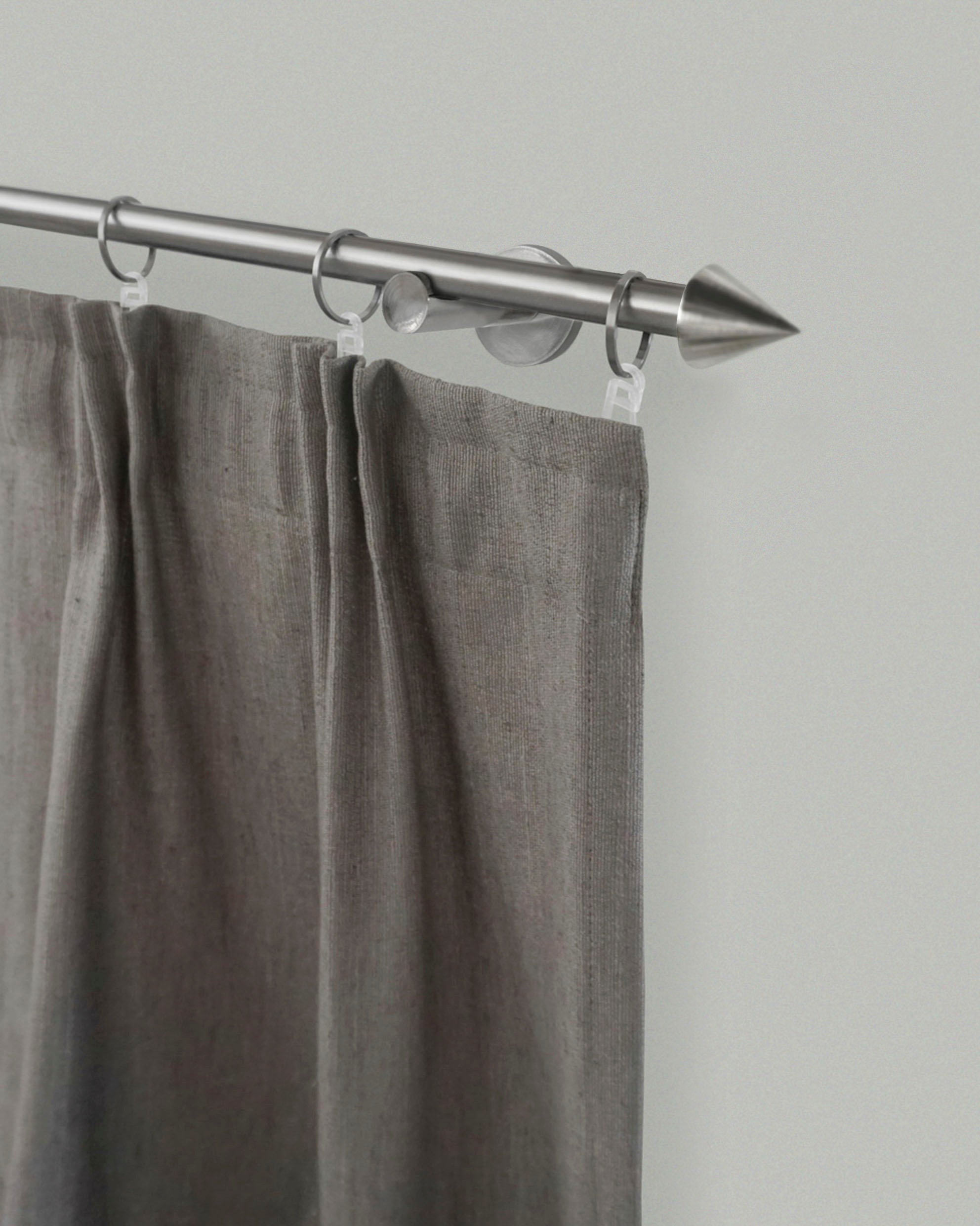 Image of GARESA Gardinenstange »DIAMANT«, 1 läufig-läufig, Wunschmasslänge, Vorhanggarnitur, einfache Montage, mit Stangenverbinder verlängerbar, Wandmontage, Kegel, edelstahl optik, mit Ringe bei Ackermann Versand Schweiz