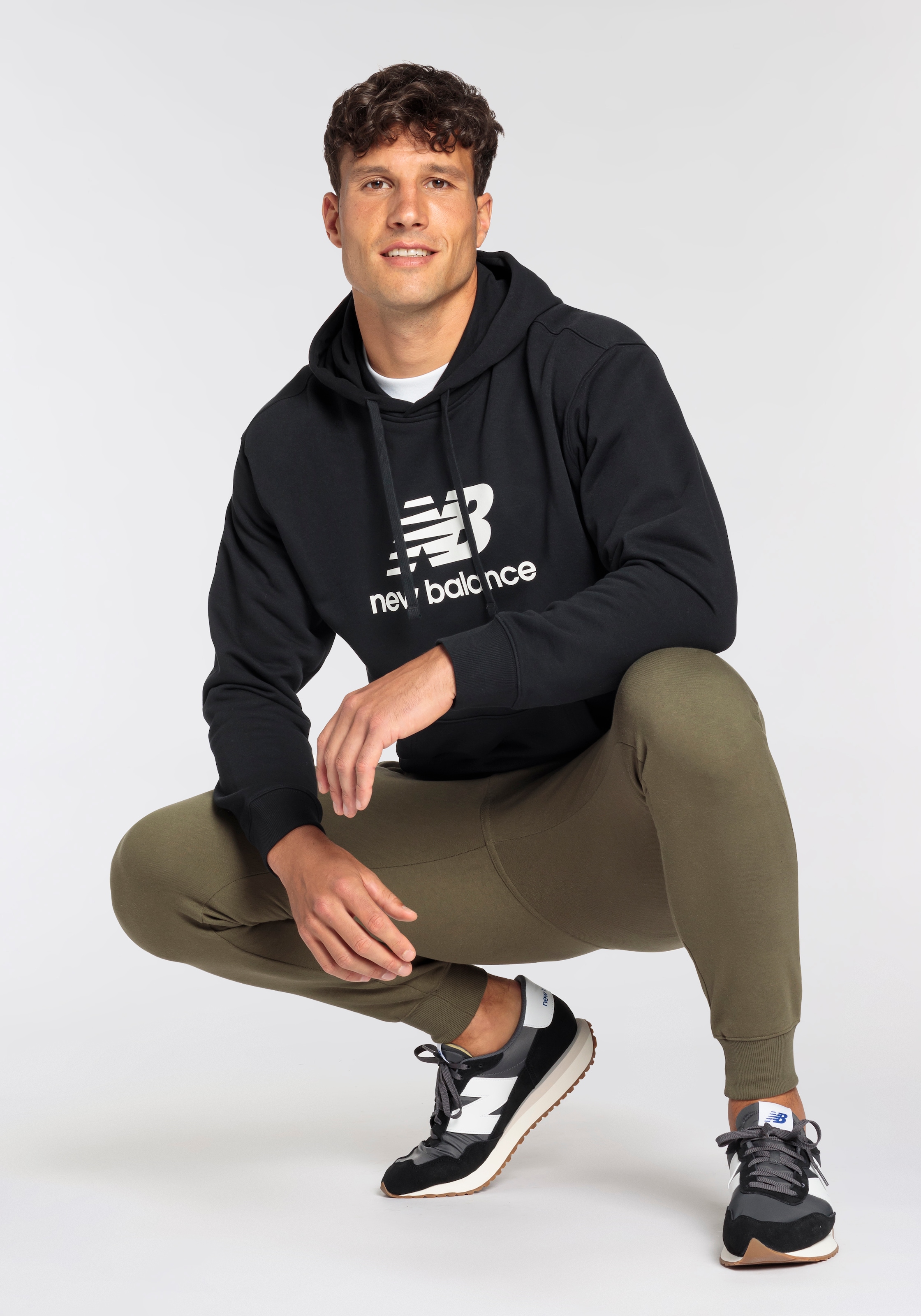 New Balance Kapuzensweatshirt »Sport Essentials French Terry Logo Hoodie«