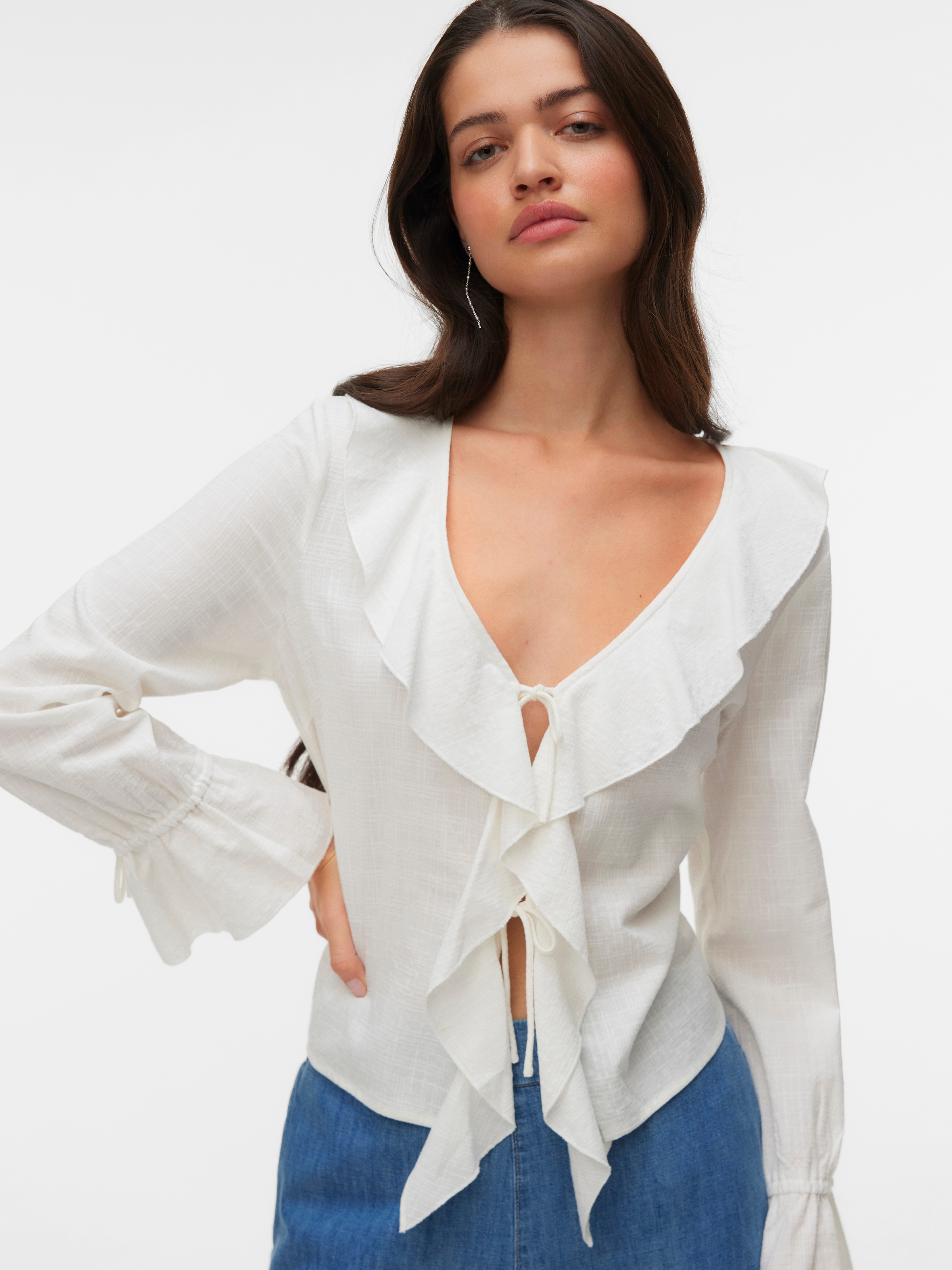 Image of Vero Moda Rüschenbluse "VMJAMIE TIE LS TOP WVN"
