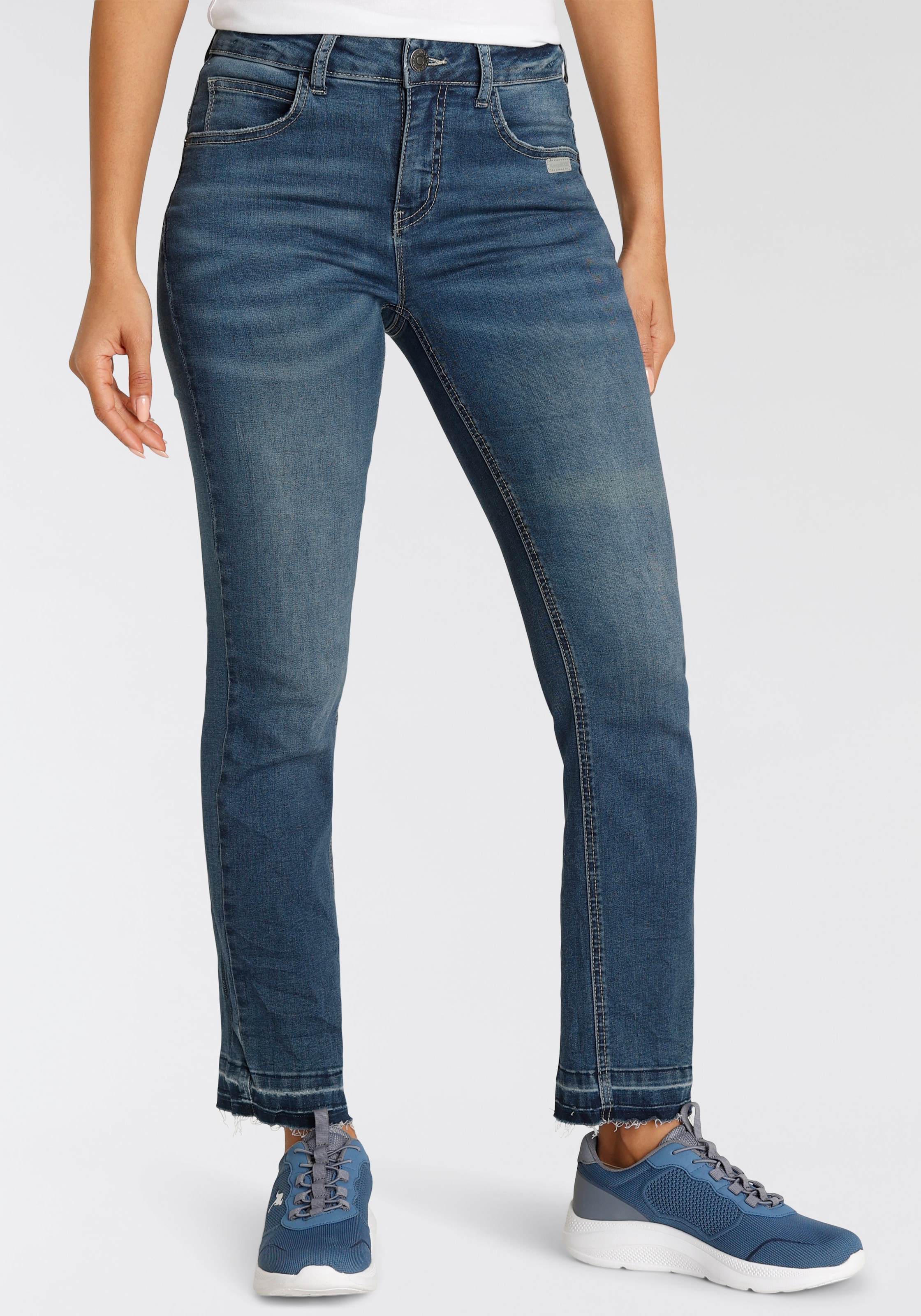 ♕ KangaROOS 7/8-Jeans bestellen mit versandkostenfrei - ausgefranstem KOLLEKTION Saum NEUE »CULOTTE-JEANS«