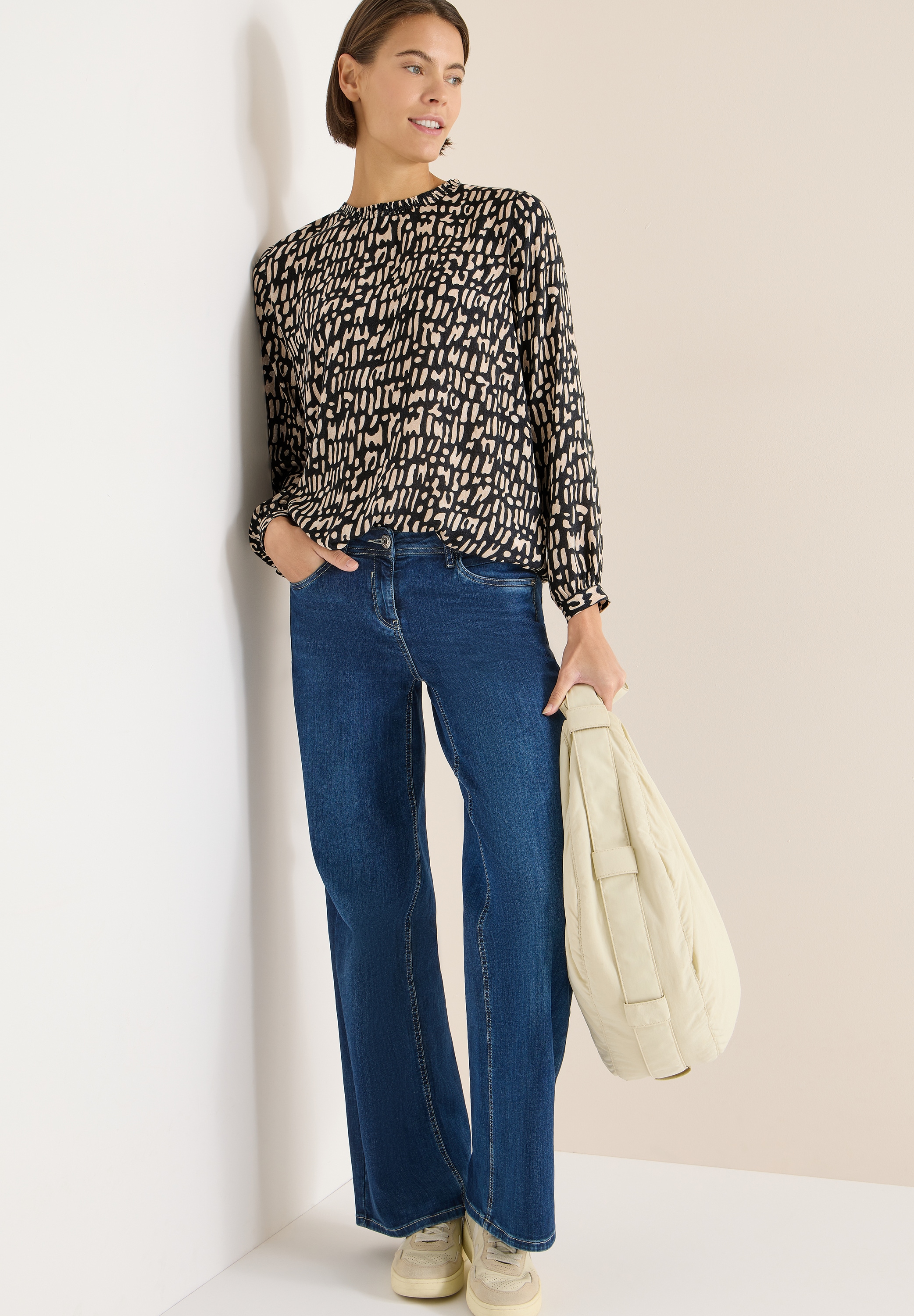 Cecil Blouse à manches longues mit Smock-Ausschnitt und grafischem Muster