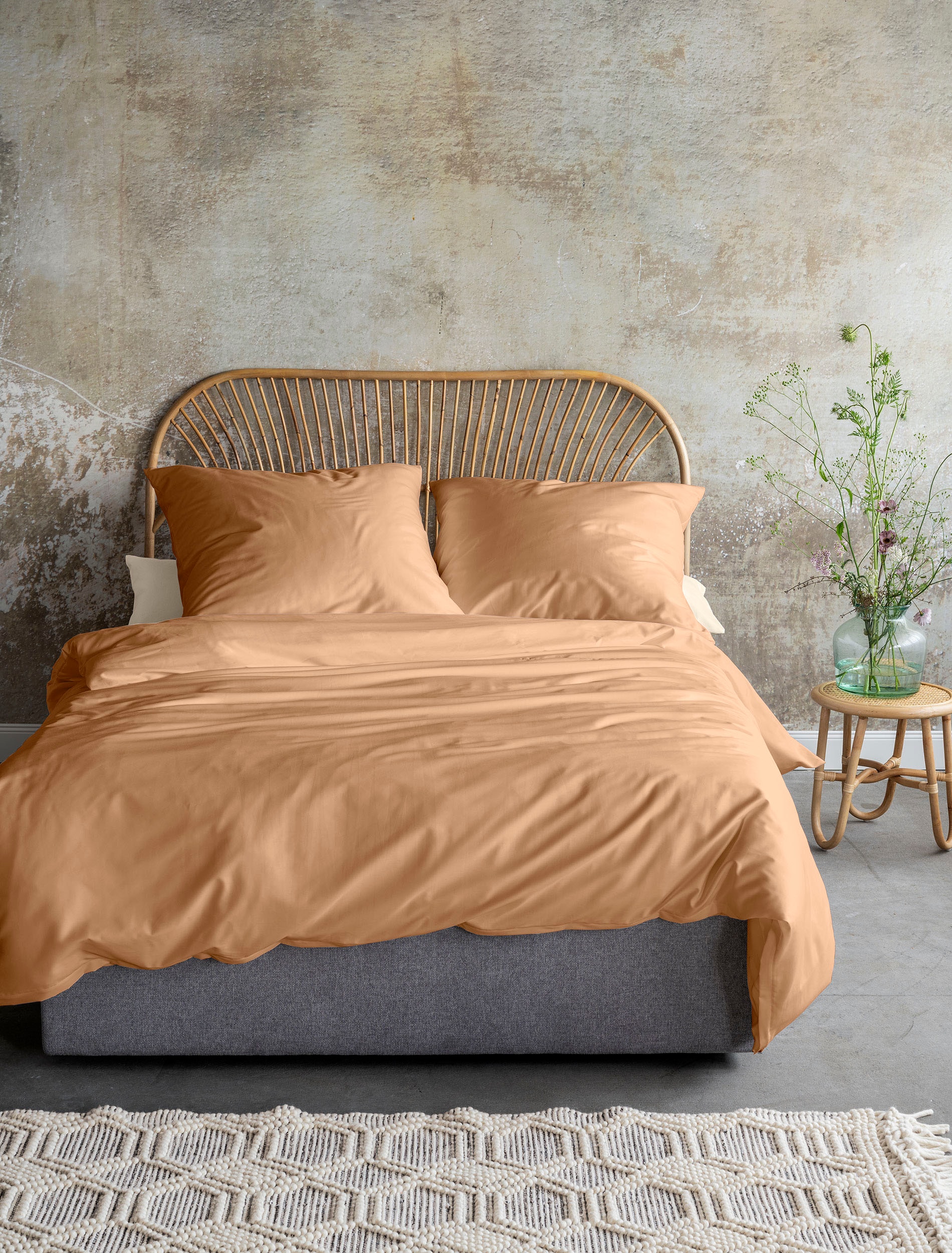 Irisette Bettwäsche »Premium Satin Bettwäsche Paris«, hochwertige Uni Premium Bettwäsche mit Reissverschluss, 100% Baumwolle