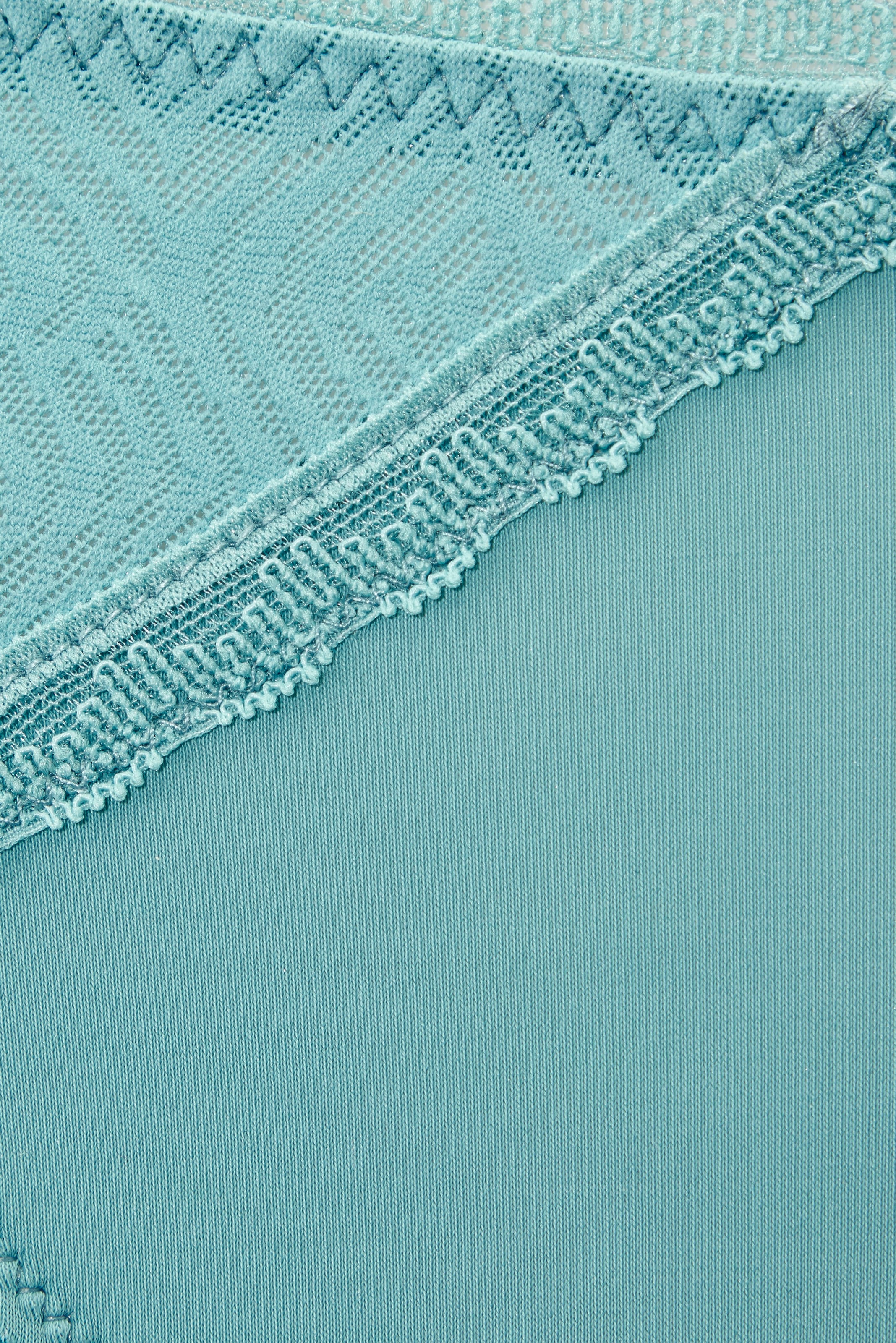 Nuance by Lascana Slip avec petit nœud décoratif fin