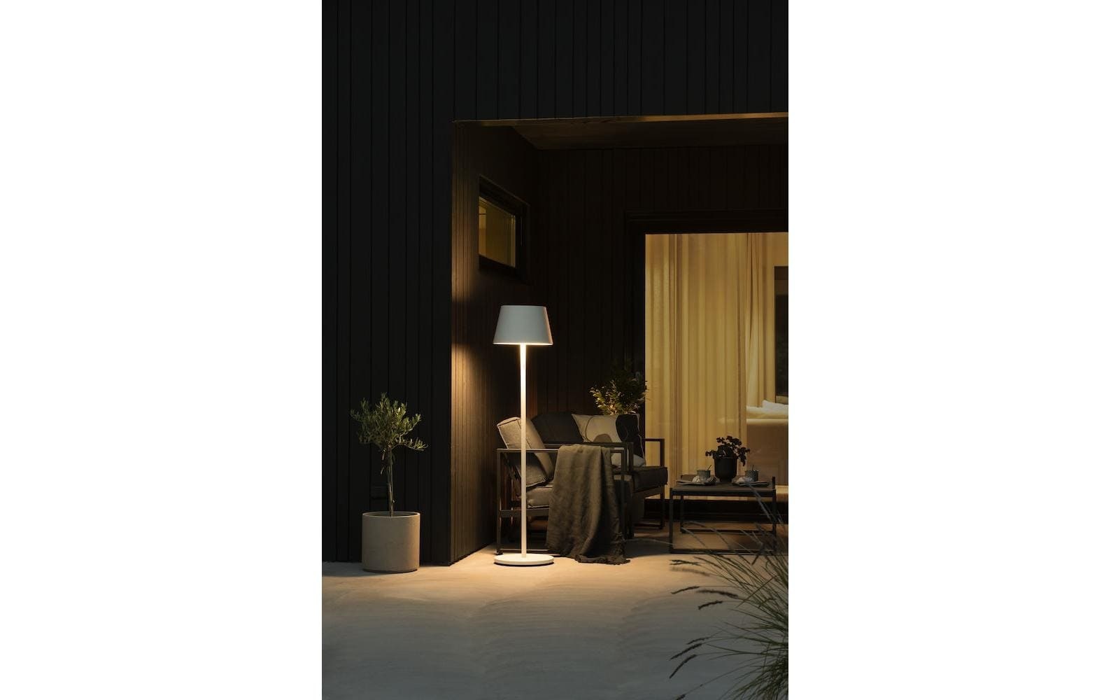 KONSTSMIDE Stehlampe »Pomezia USB Schwarz«, 1 flammig