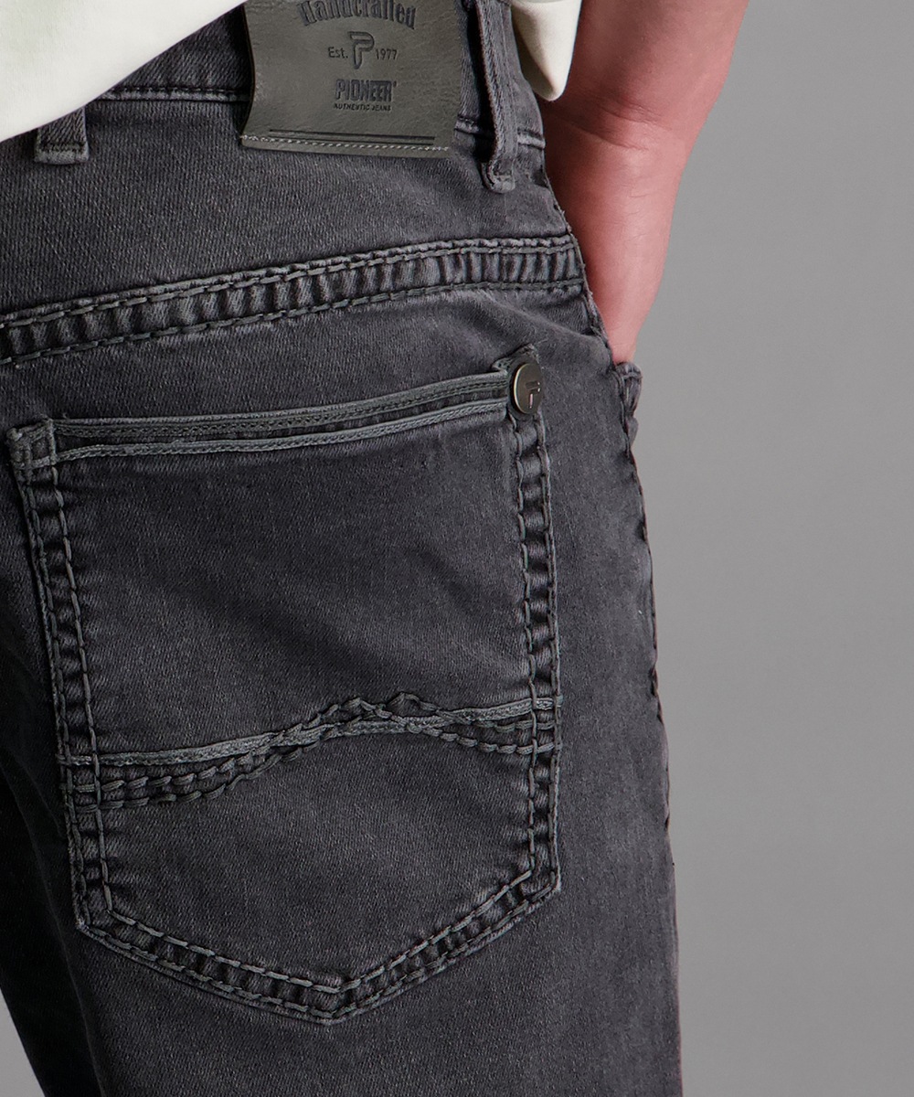 Pioneer Authentic Jeans Jeans droit »Rando Dicke Nähte«