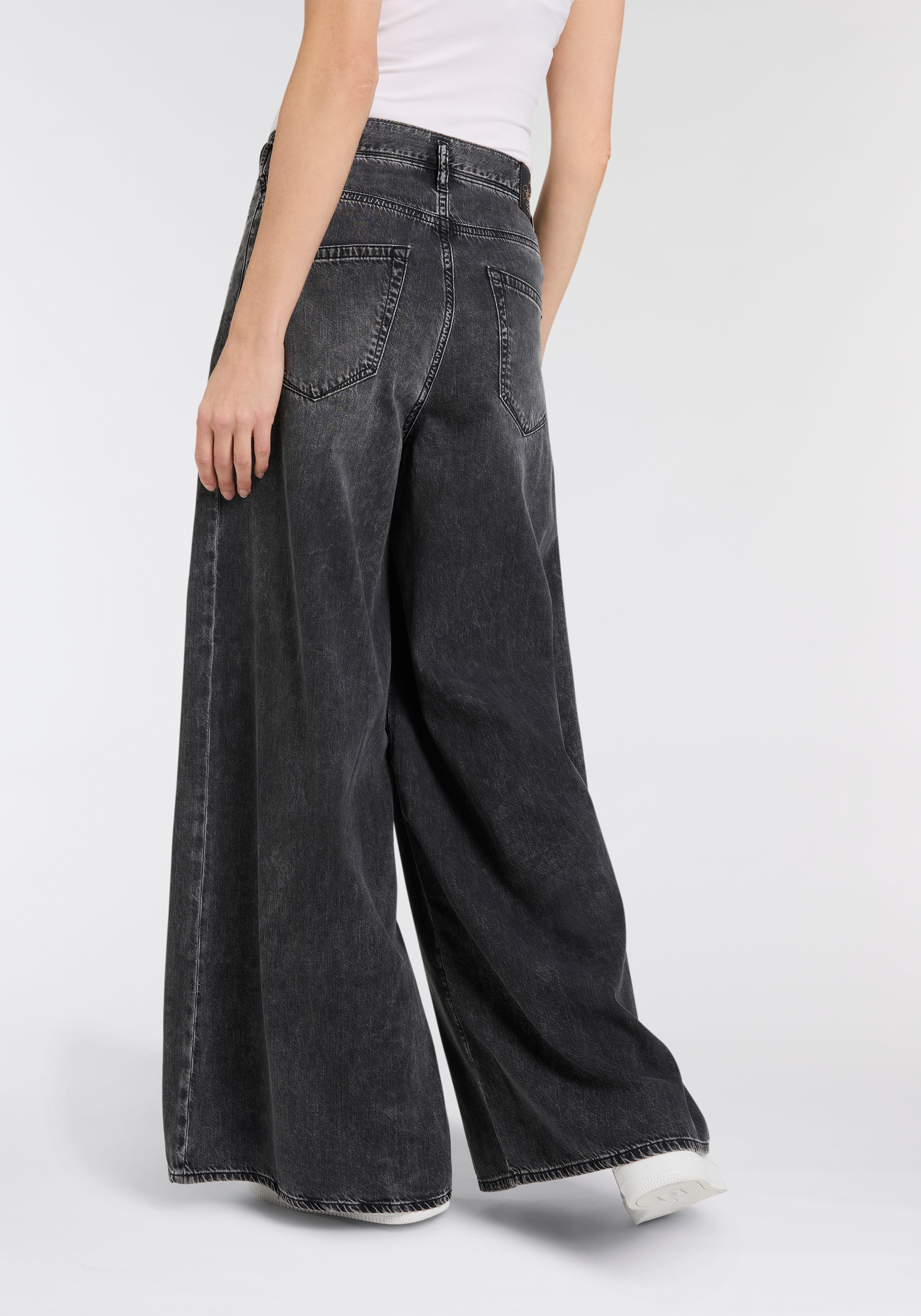 Herrlicher Weite Jeans »Shyra Palazzo Denim Black«, mit hoher Leibhöhe, Seitennähte