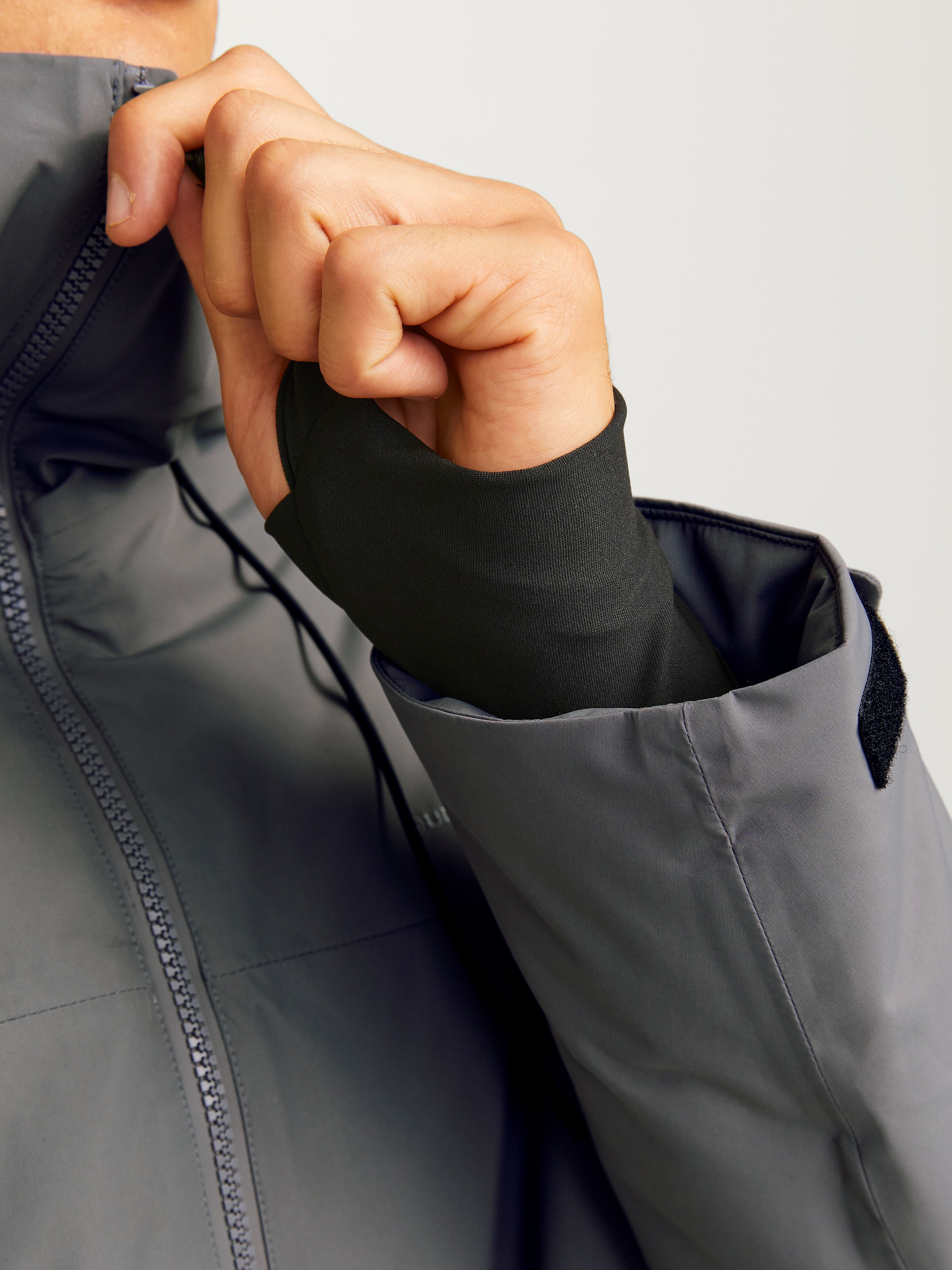 Jack & Jones Outdoorjacke »JCOSUMMIT PADDED SHELL JACKET SN«, mit Kapuze