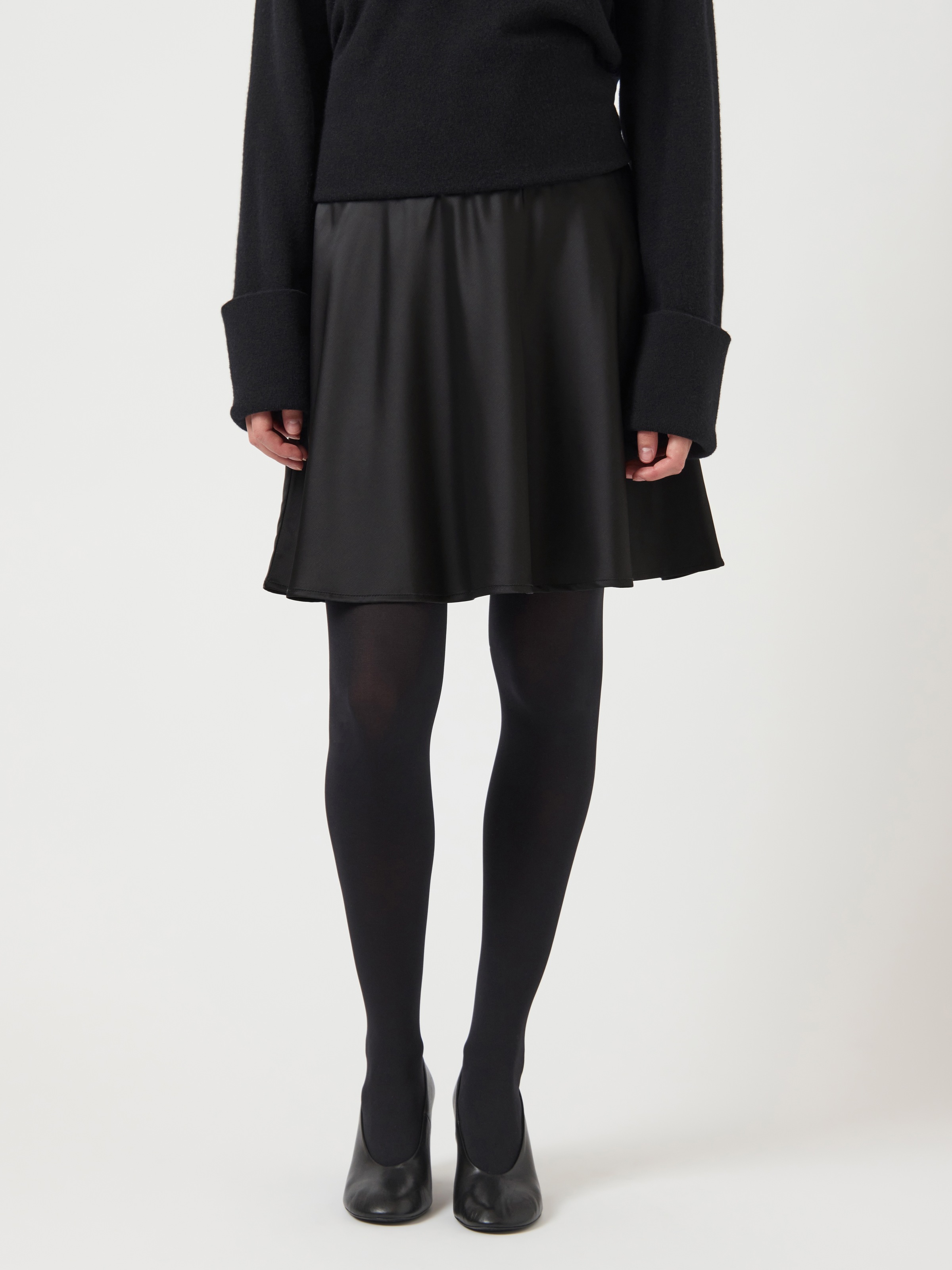Image of Y.A.S Minirock "YASPELLA HW VOLUME SHORT SKIRT S. NOOS"