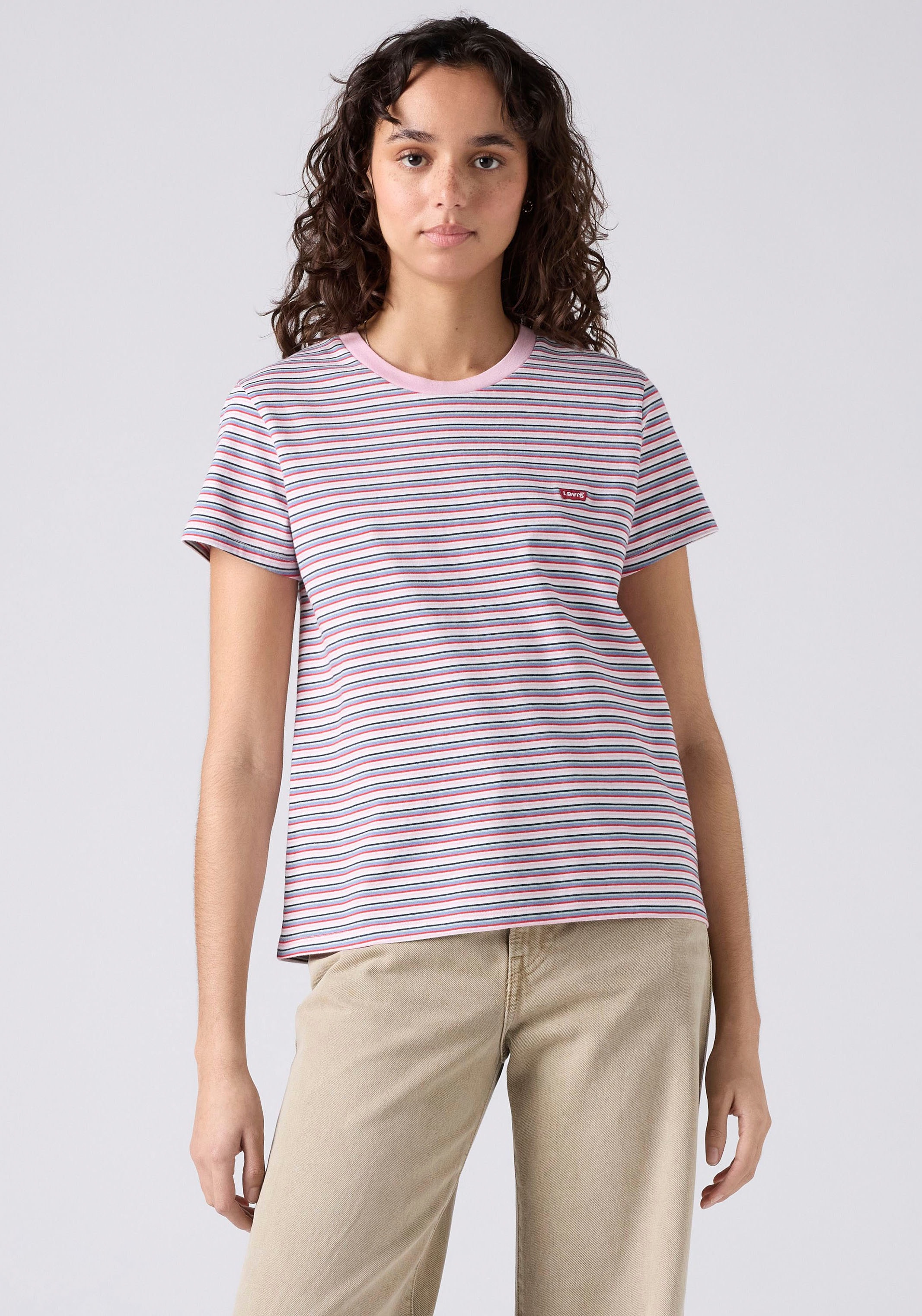 Image of Levis T-Shirt "PERFECT TEE" mit kleiner Logo-Stickerei