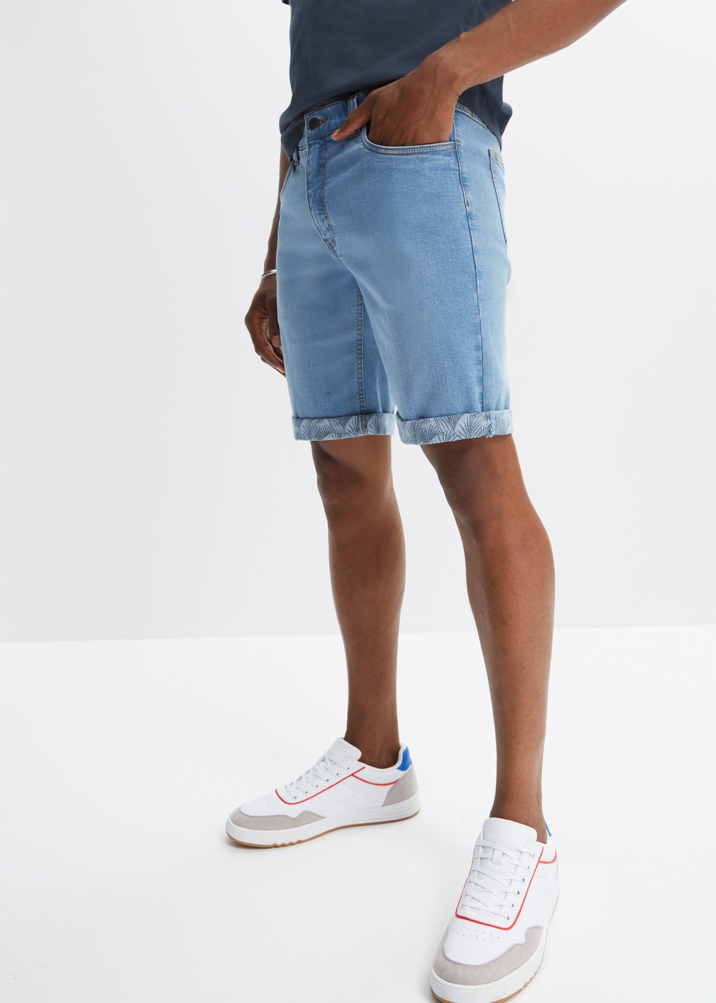 Image of bonprix Bermudas aus Baumwolle und Elasthan, mit Stretch-Material, reguläre Passform
