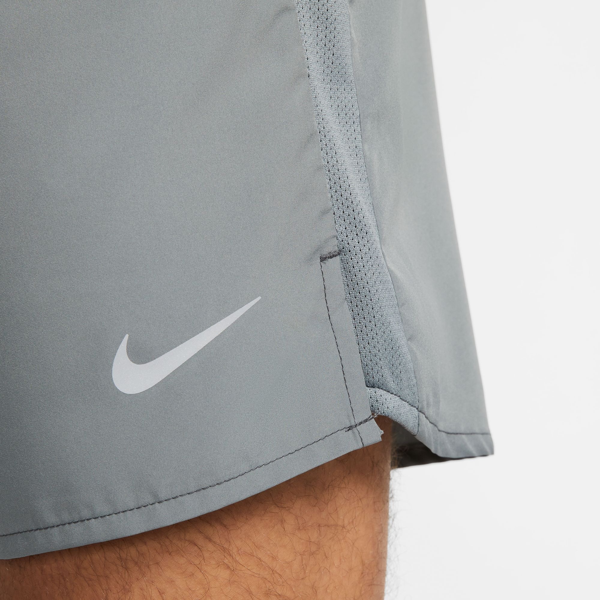 Nike Laufshorts »DRI-FIT CHALLENGER MEN'S UNLINED RUNNING SHORTS«