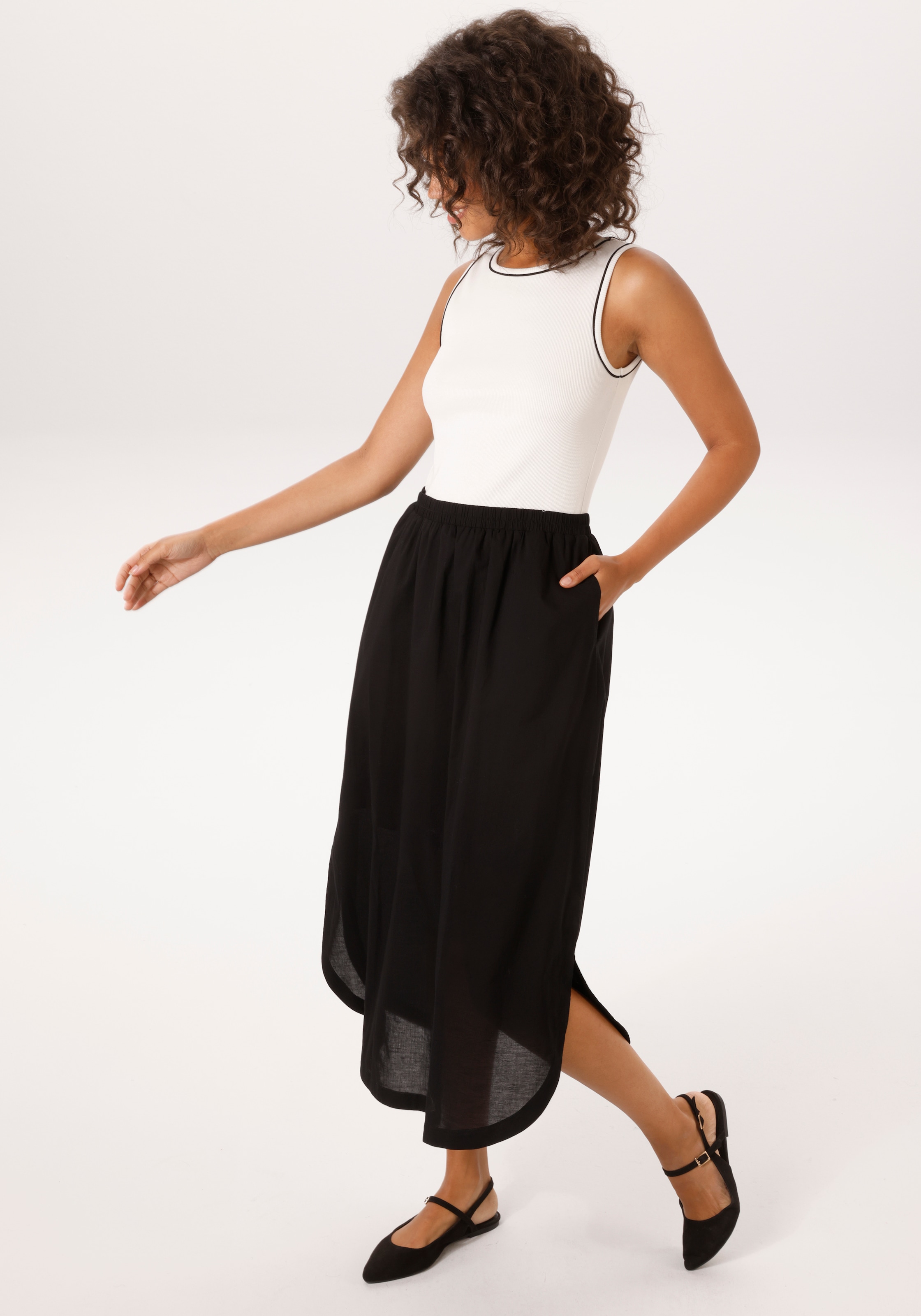 Image of Aniston CASUAL Sommerkleid mit kontastfarbenen Pipings im Oberteil