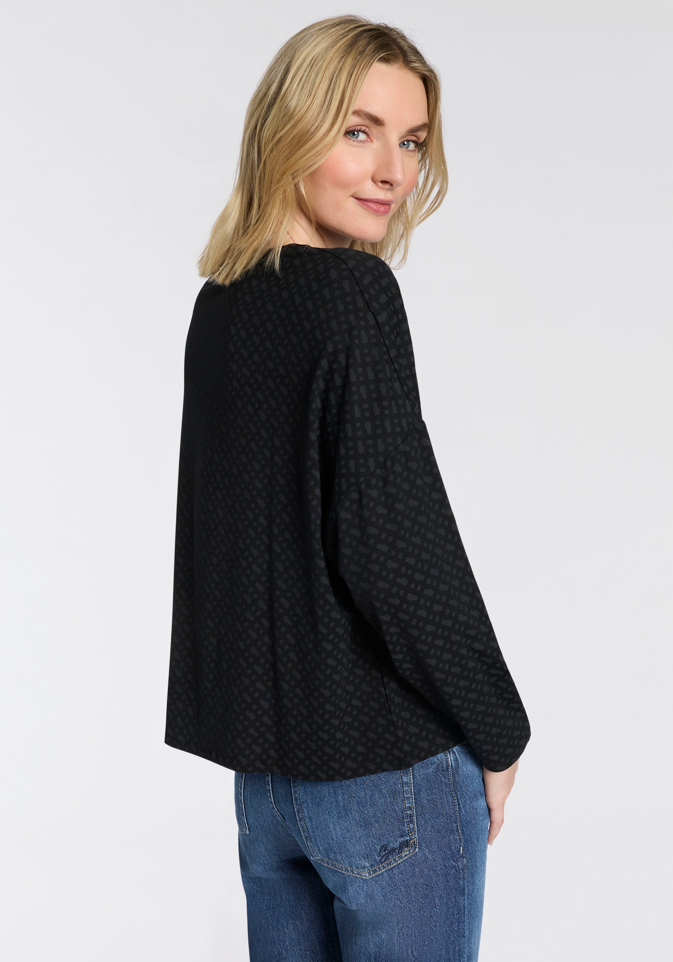 BOSS Pyjamaoberteil mit Monogramm-Print und Fledermausärmeln, Rundhalsausschnitt