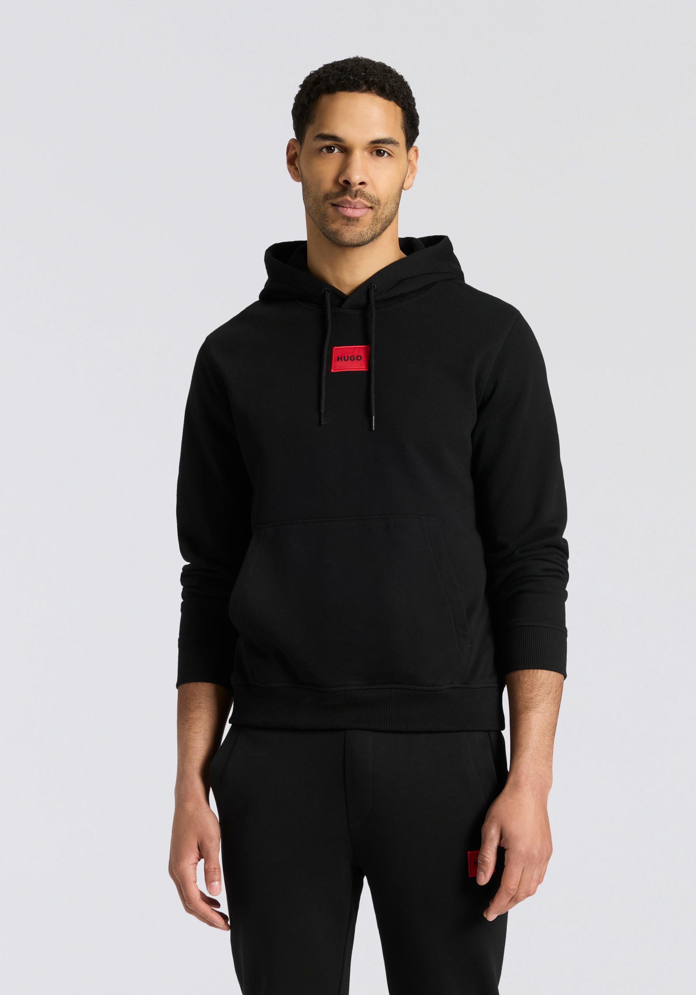 HUGO Sweat à capuche »Daratschi«, Kapuze mit Kordelzug, Regular Fit Kängurutasche, HUGO Weblabel
