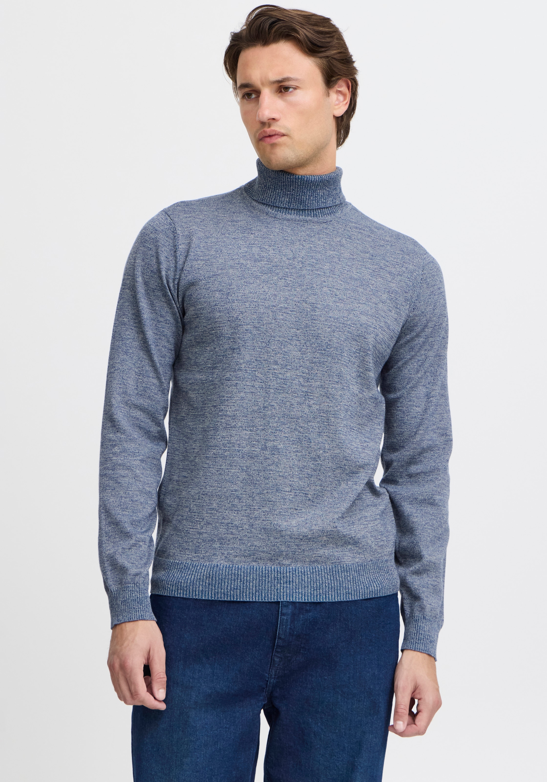 Image of Blend Rollkragenpullover "BHBRUTON roll neck knit" Regular Fit, aus Polyester, mit Rollkragen, normaler Schnitt