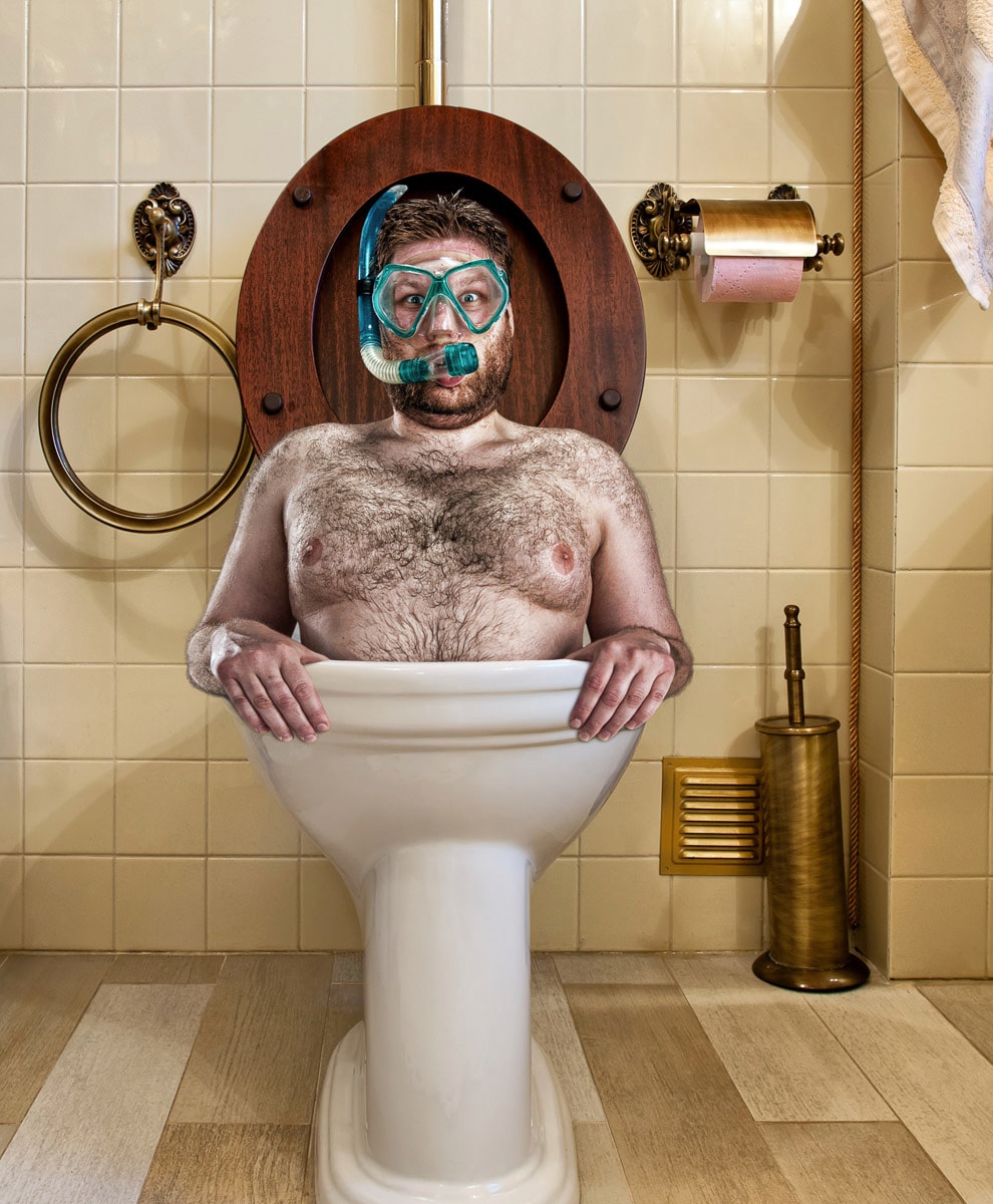 Image of Papermoon Fototapete "Mann in Toilette"