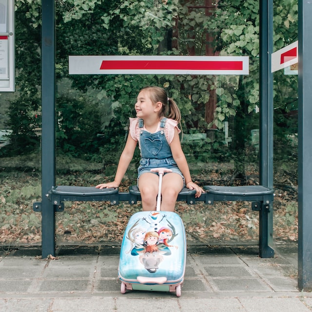 Trendige UNDERCOVER Kinderkoffer »Frozen, 44 cm«, 2 Rollen ohne  Mindestbestellwert shoppen